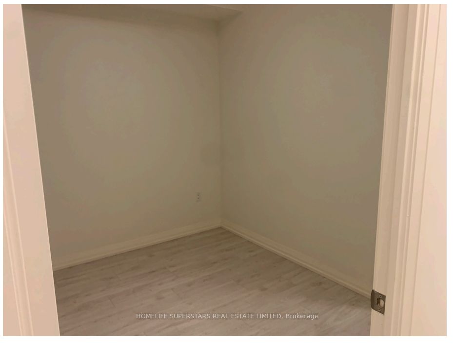 Unit 505 - 27 Korda Gate, Vaughan 5