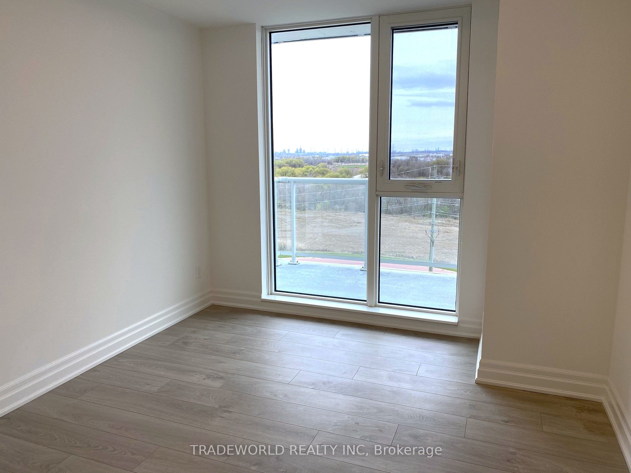Unit 820 - 10 Rouge Valley Drive W, Markham 5