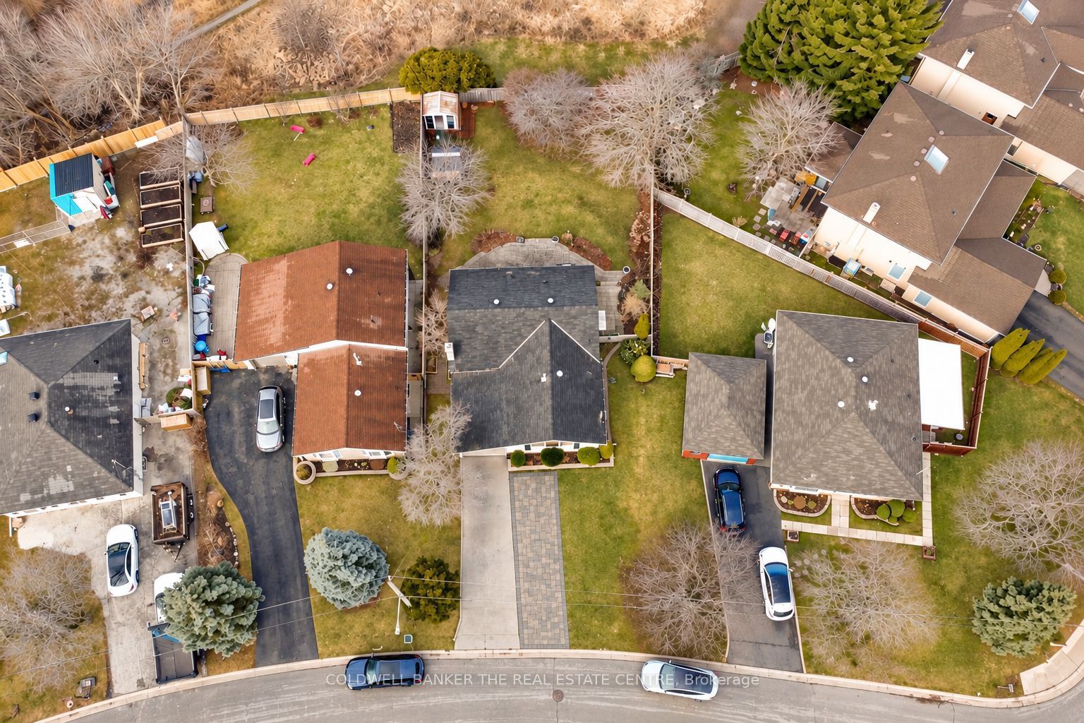 Unit Main - 140 Woodpark Place, Newmarket 2