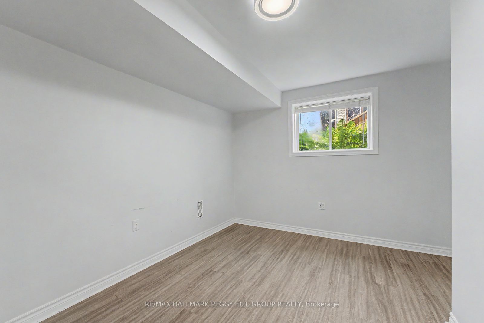 Unit Lower - 148 Livingstone Street E, Barrie 3