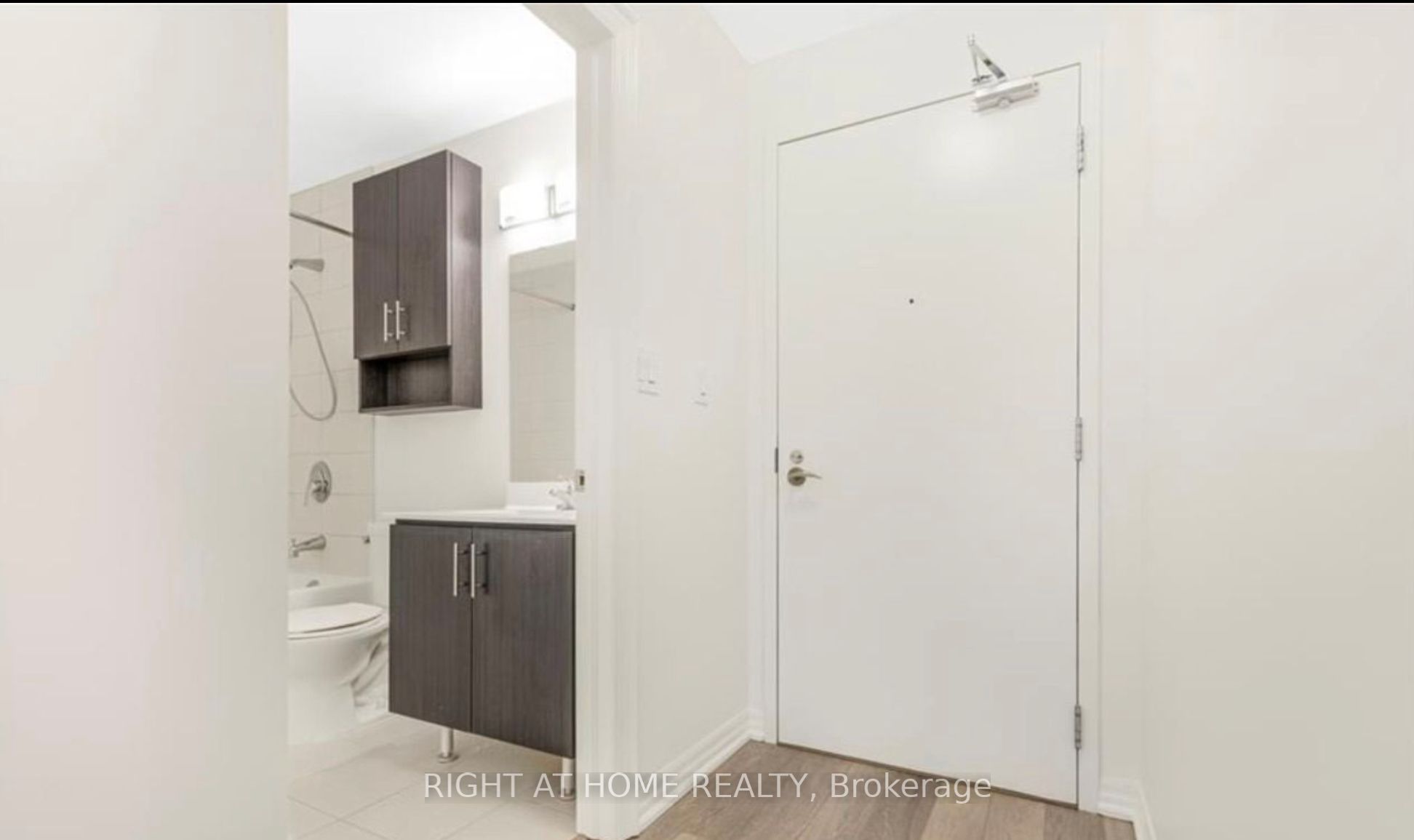 Unit 607 - 111 Worsley Street, Barrie 2