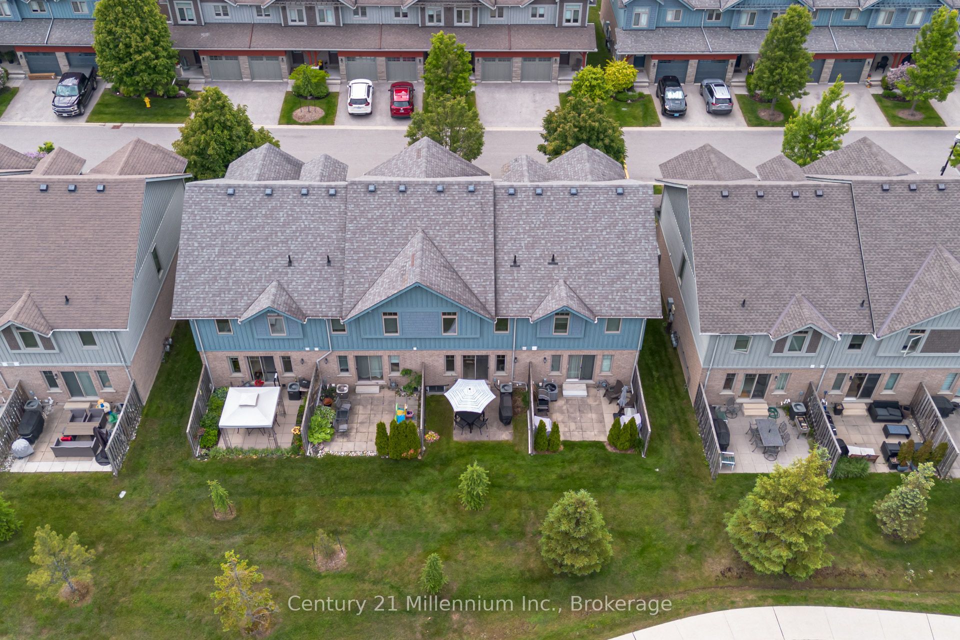 Unit 37 - 37 Silver Glen Boulevard, Collingwood 4