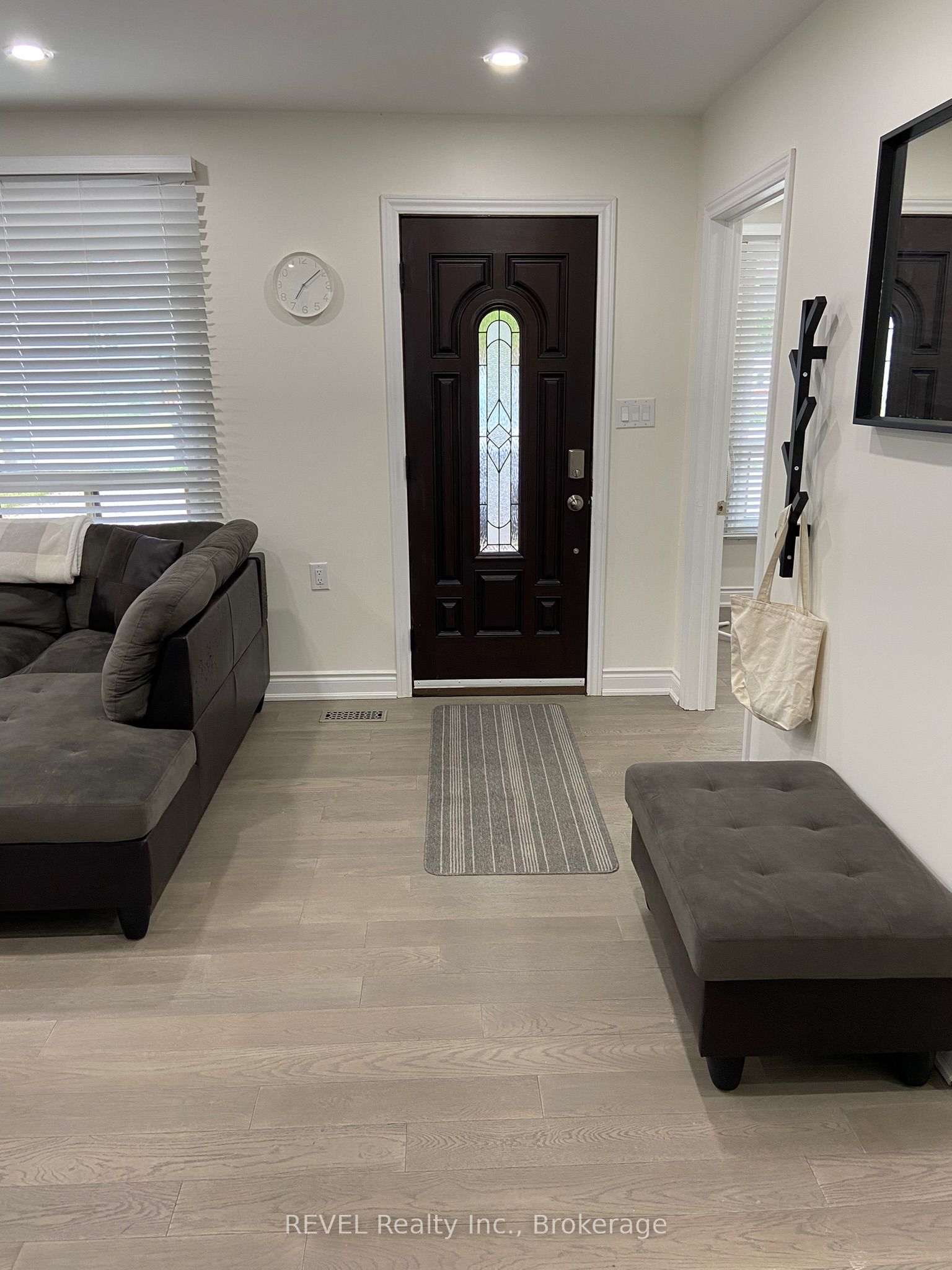 3184 Mosley Street, Wasaga Beach 4