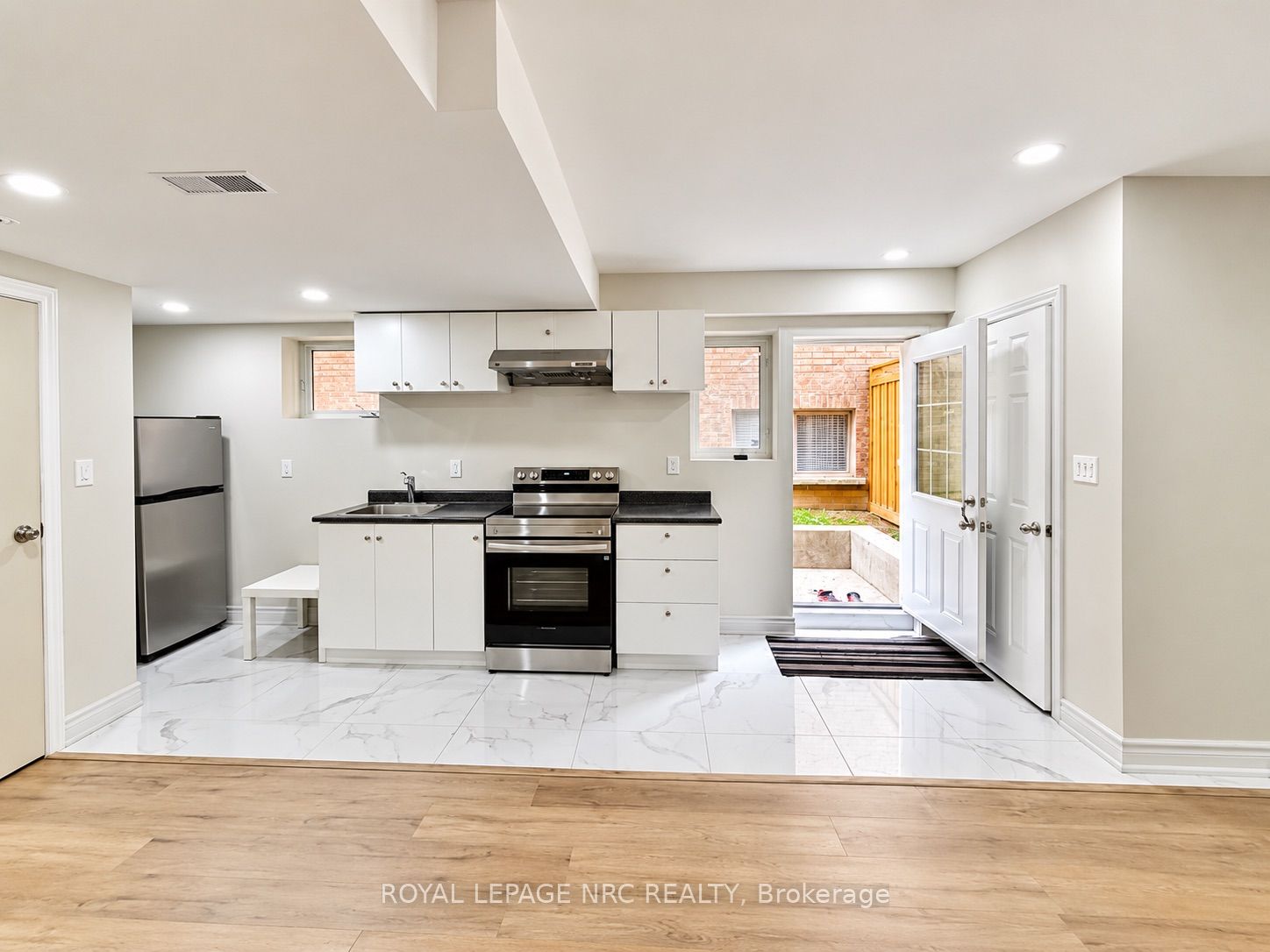 3017 Annalysse Drive, Orillia 1