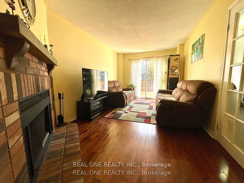 Unit Unit 1 - 1235 Blackburn Drive, Oakville 5