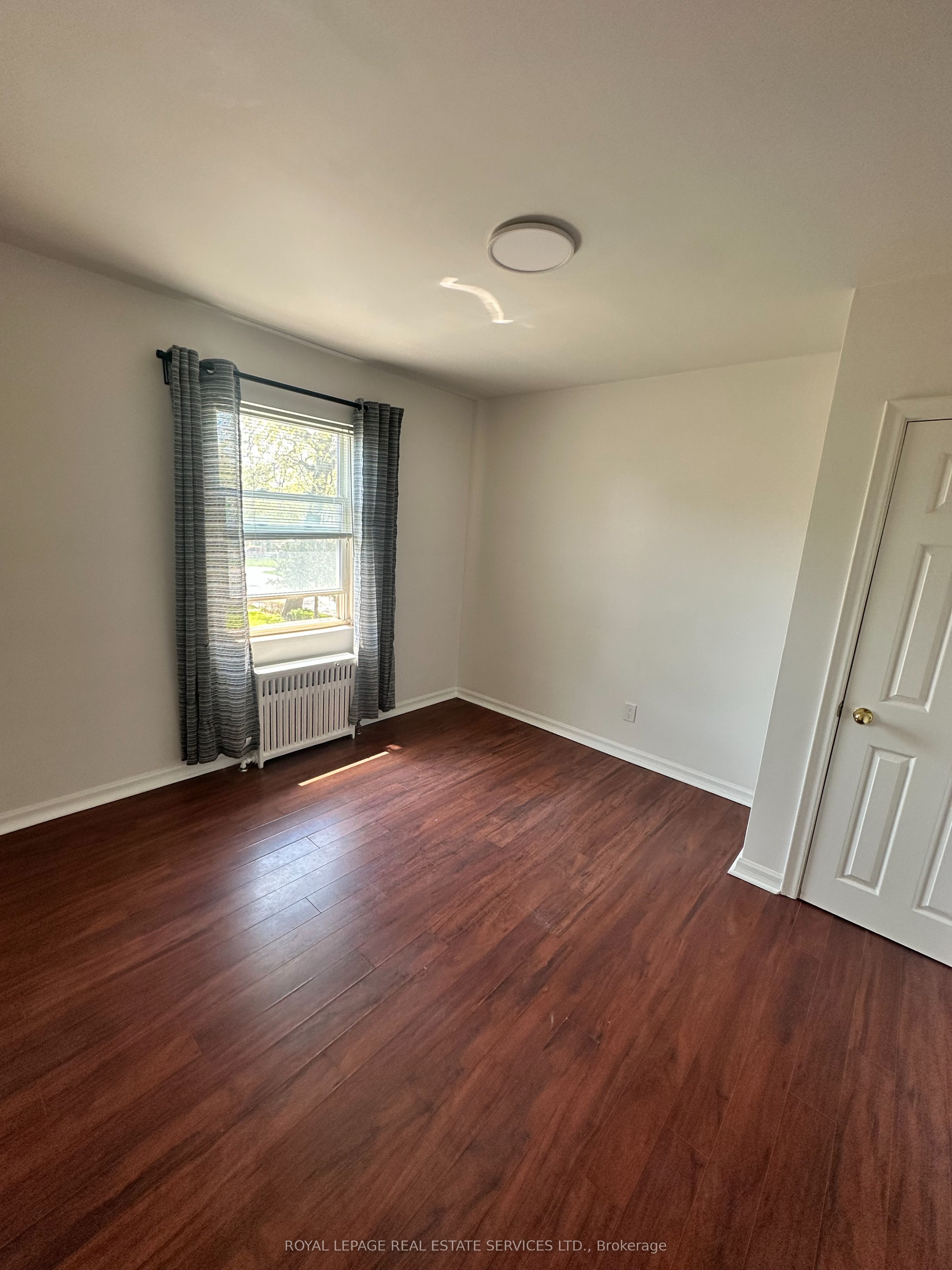 Unit 302 - 55A Long Branch Avenue, Etobicoke 2