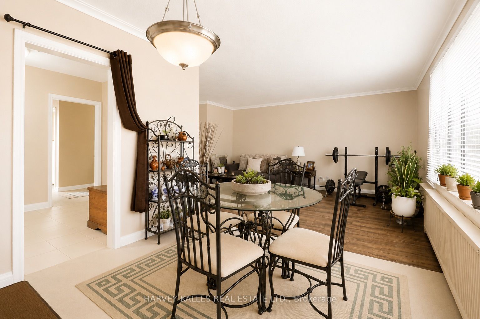 Unit 4 - 88 Trethewey Drive, Toronto 5