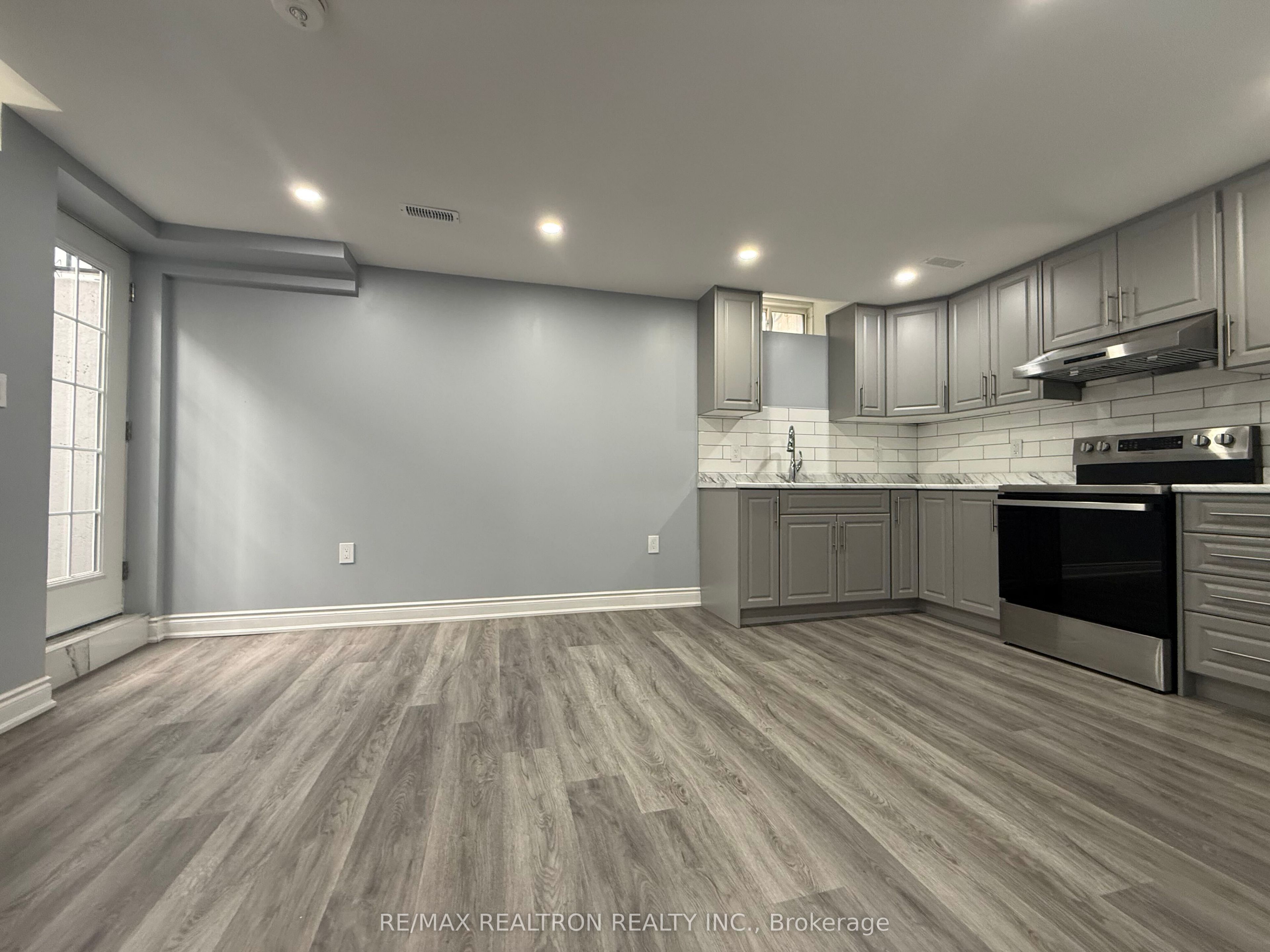 Unit Basement Unit - 34 Nostalgia Court, Brampton 5