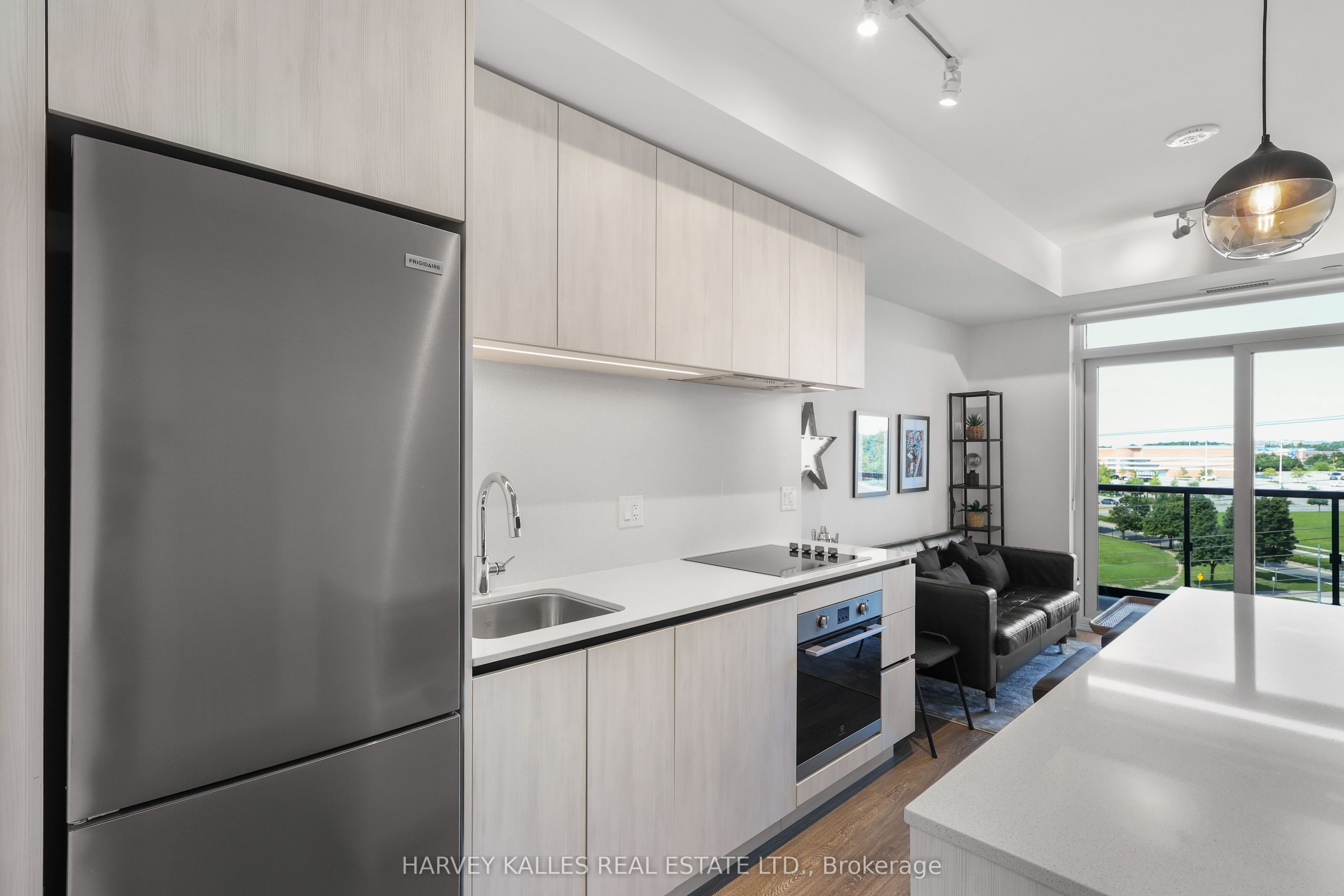 Unit 609 - 2495 Eglinton Avenue W, Mississauga 5