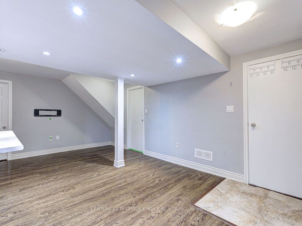 Unit Bsmt - 5965 River Grove Avenue, Mississauga 3