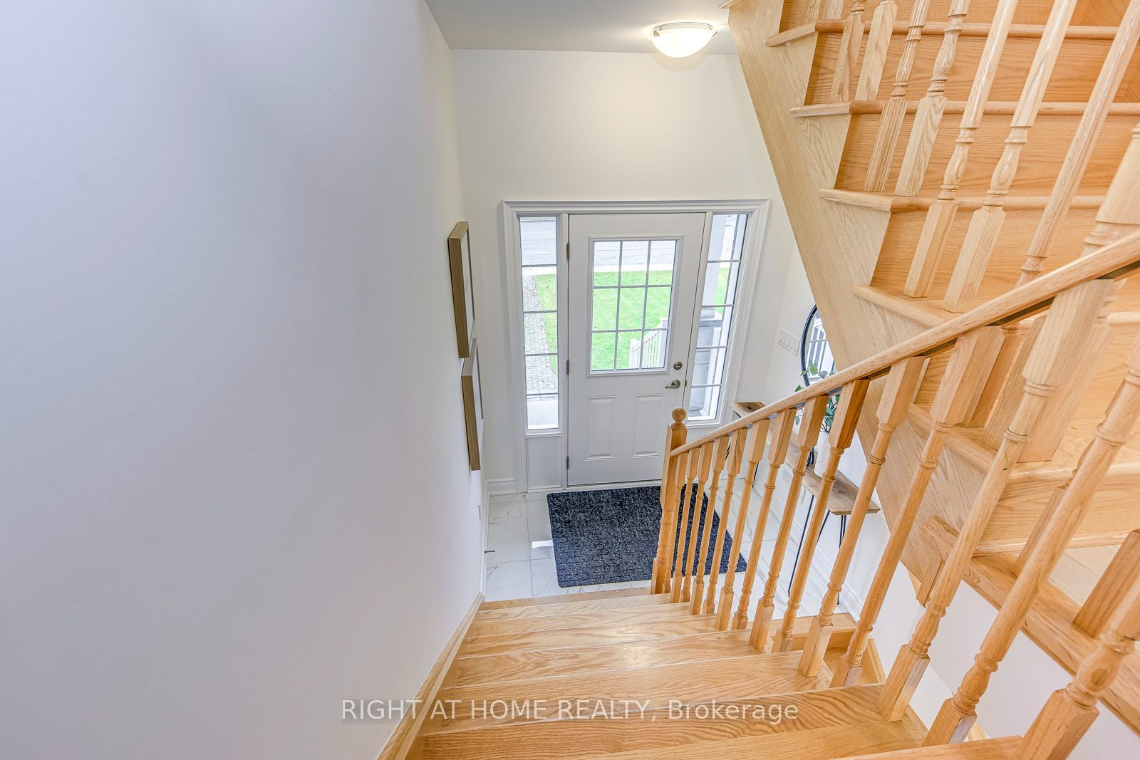 2575 Islington Avenue, Etobicoke 5