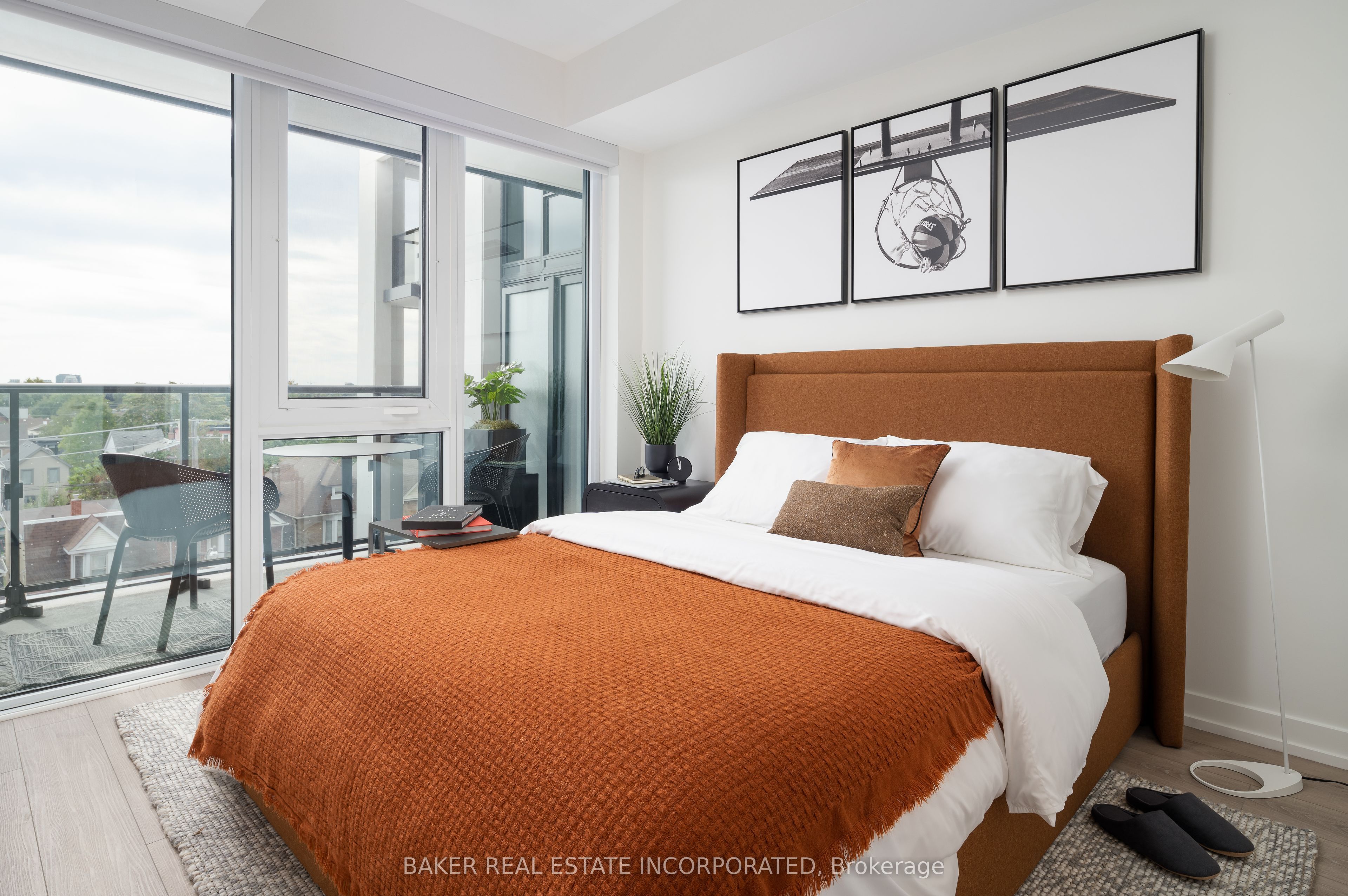 Unit 521 - 740 Dupont Street, Toronto 5