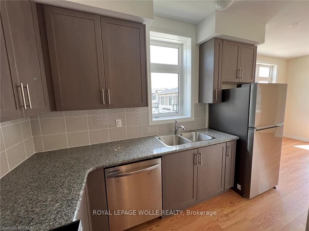 Unit 312 - 10 HALLIFORD Place, Brampton 4