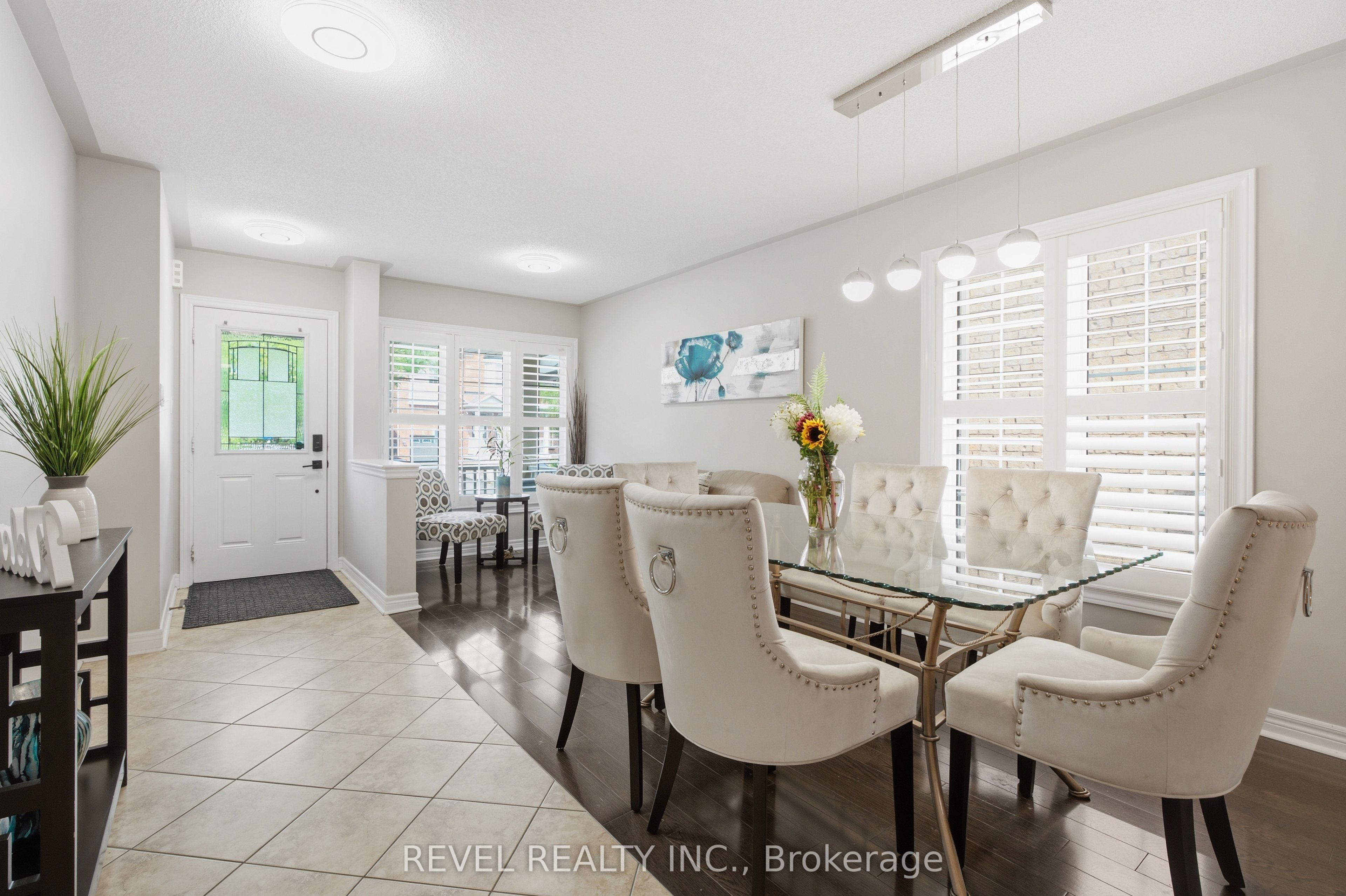 256 Giddings Crescent, Milton 5