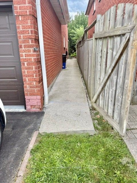 Unit Bsmt - 4670 Antelope Crescent, Mississauga 4