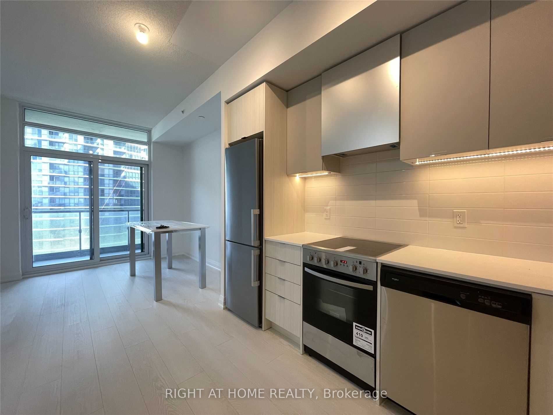 Unit 3003 - 30 Gibbs Road, Etobicoke 3