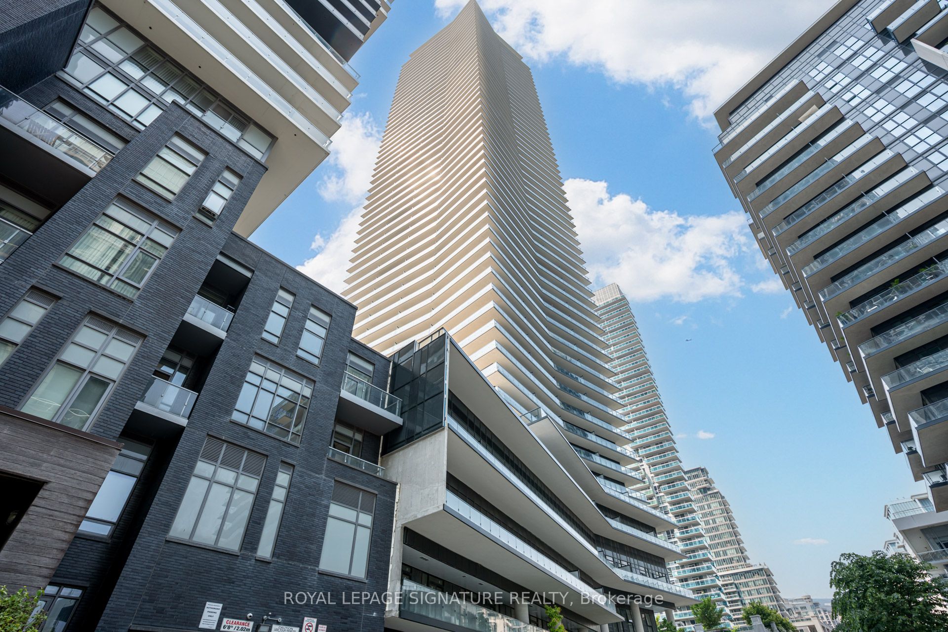 Unit 4210 - 38 Annie Craig Drive, Etobicoke 4