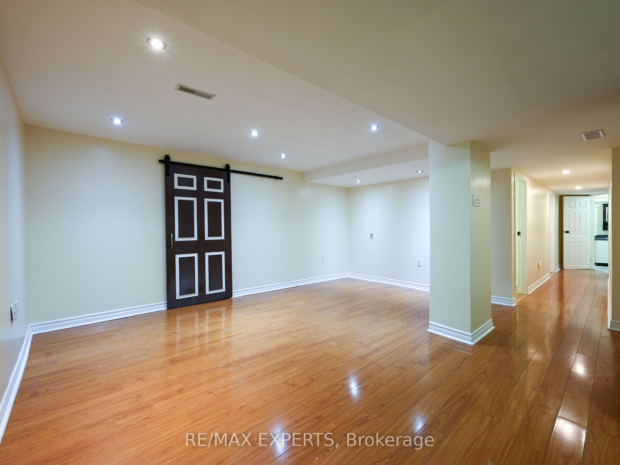 32 Morton Way, Brampton 3