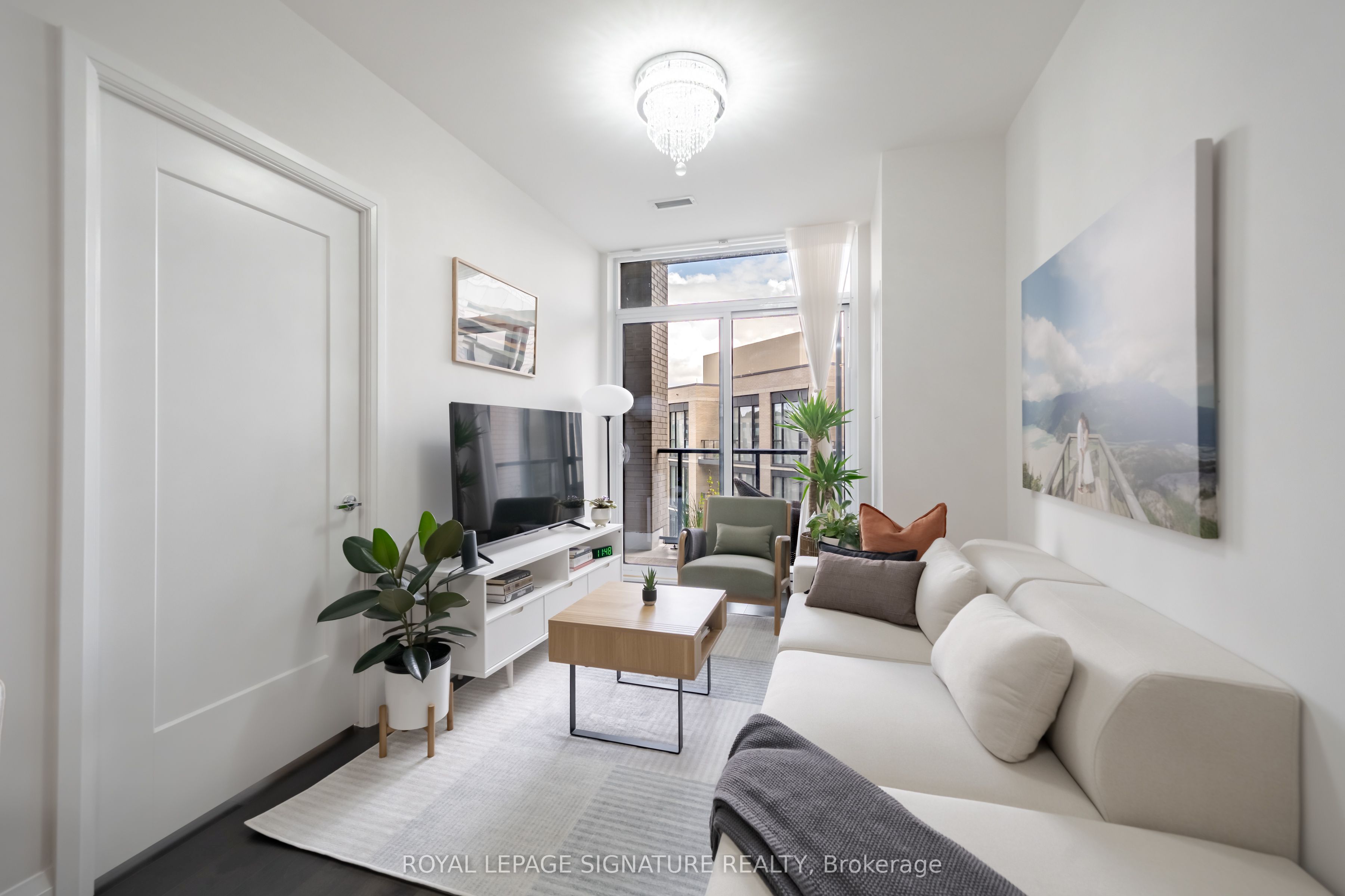 Unit 621 - 293 The Kingsway, Etobicoke 3