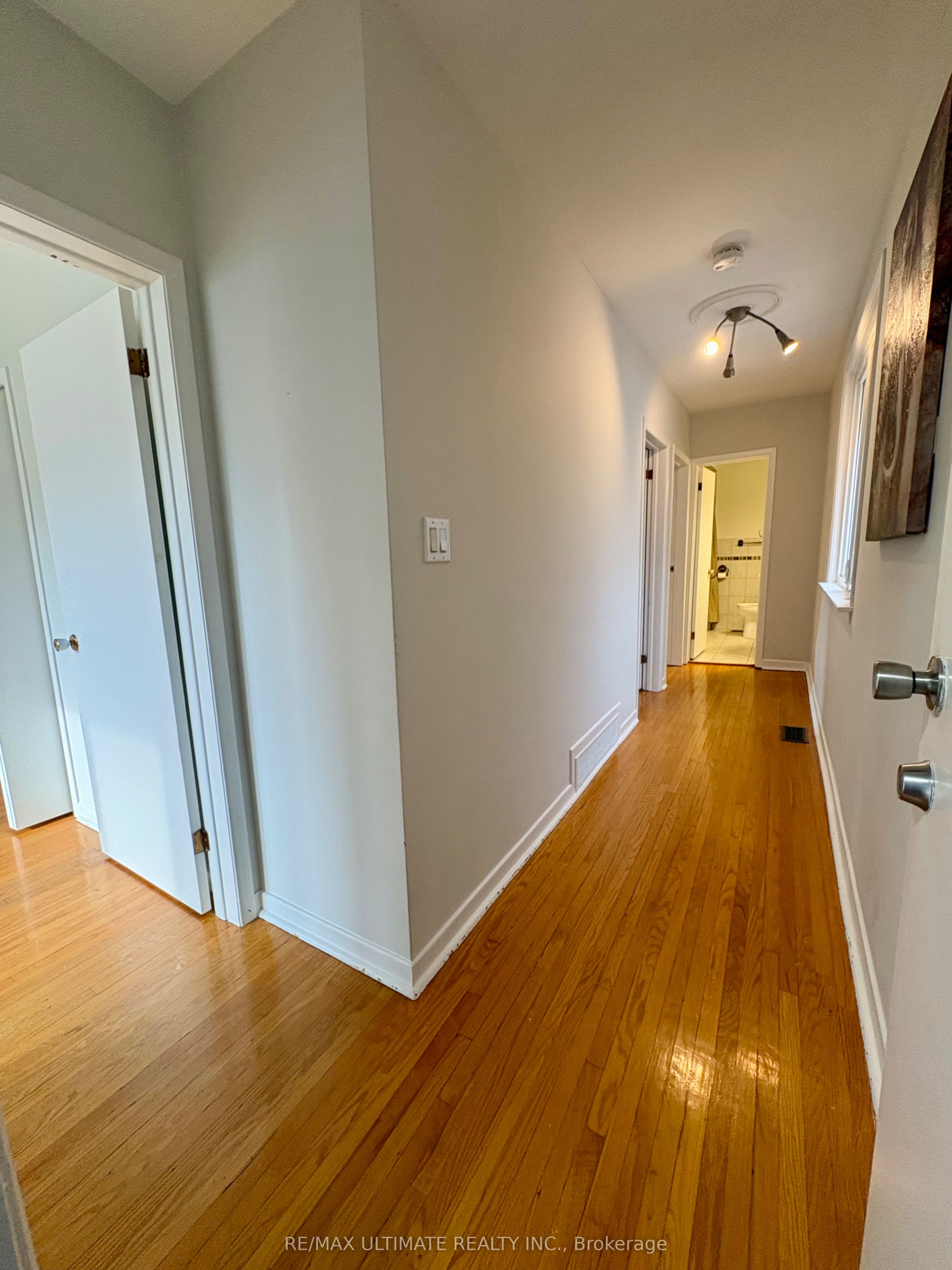 Unit 2nd Floor - 315 Harvie Avenue, Toronto 3