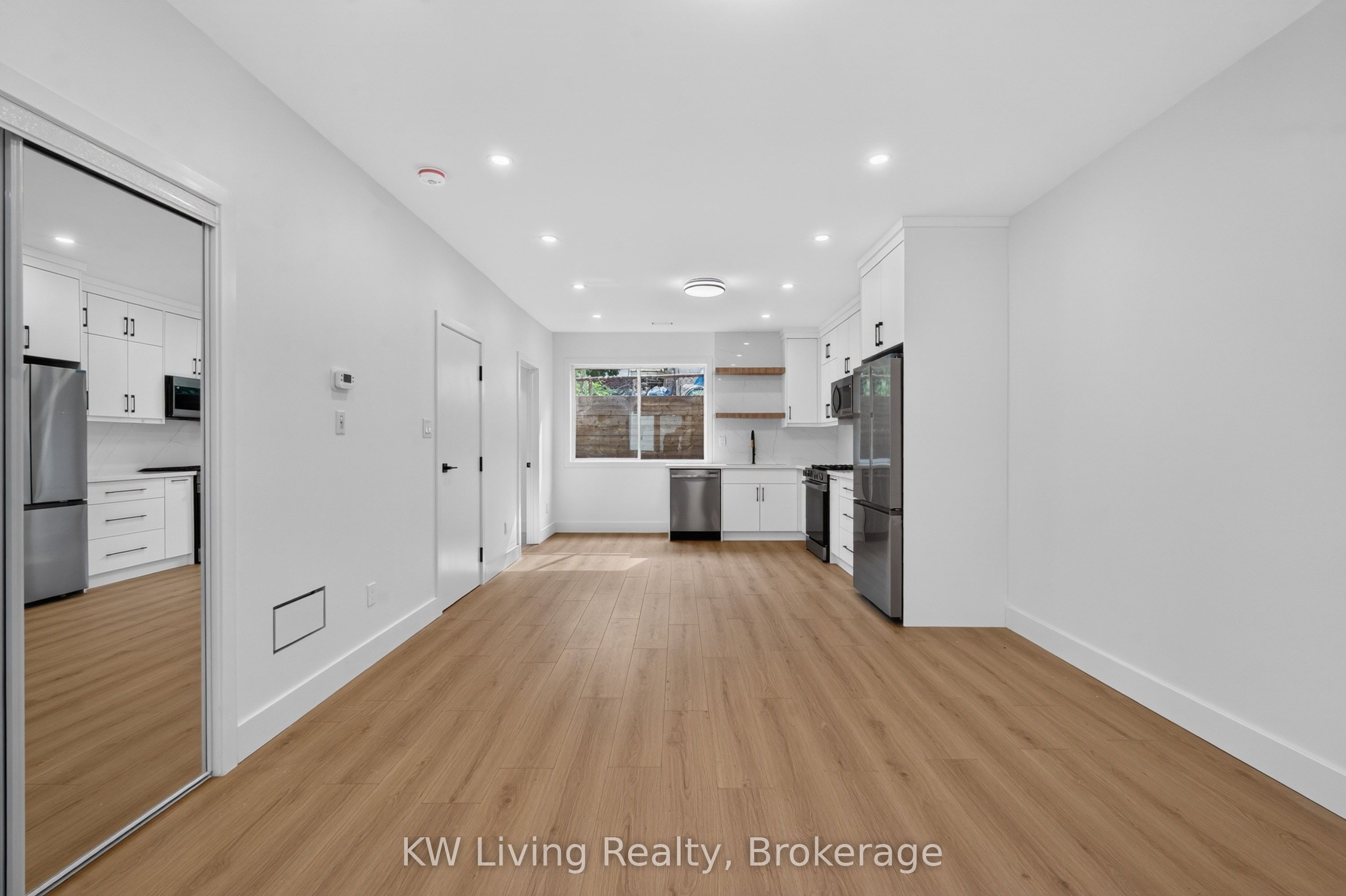 Unit Garden Suite - 6 Kirknewton Road, Toronto 4