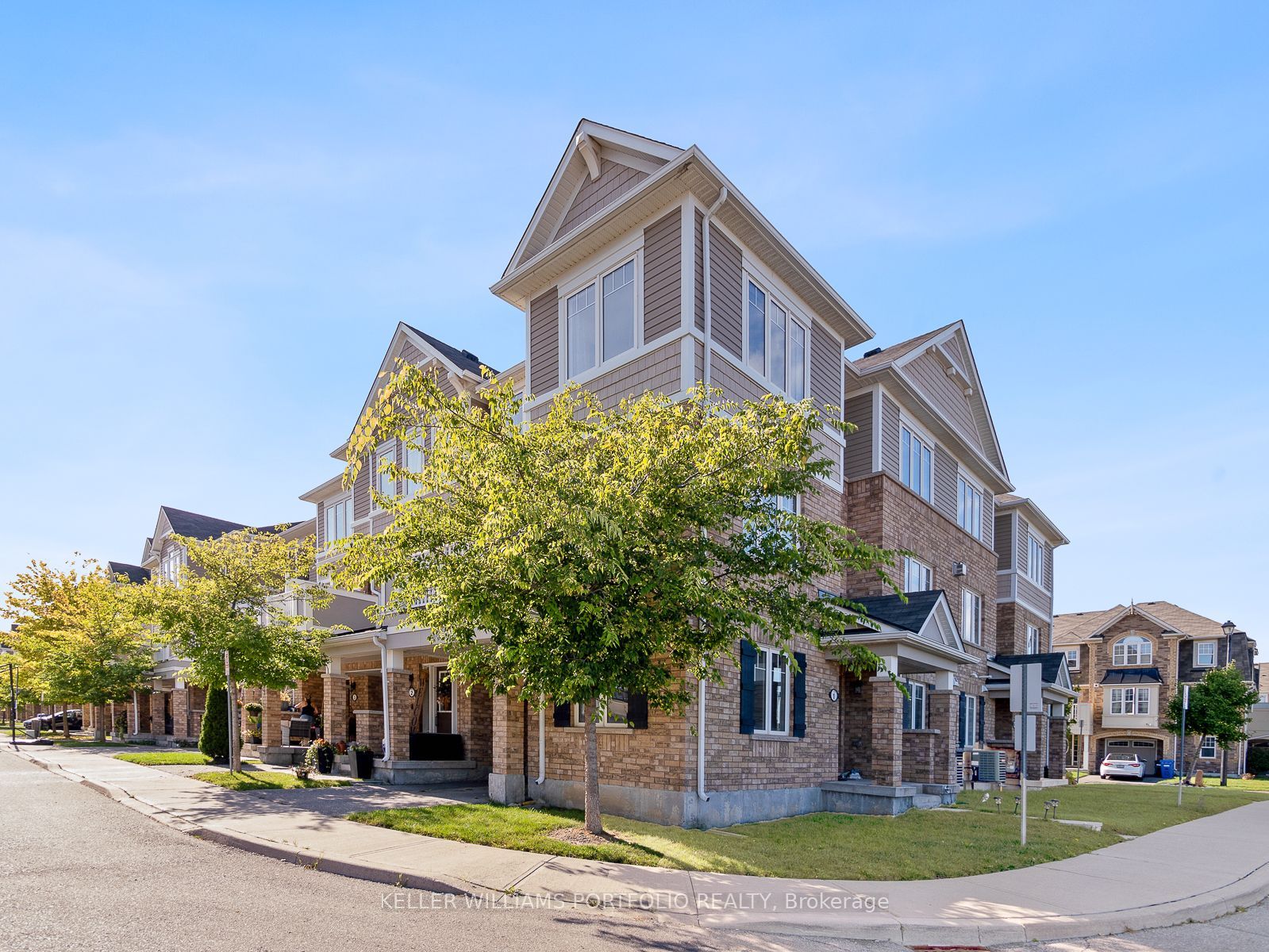 Unit 1 - 1025 Nadalin Heights, Milton 2