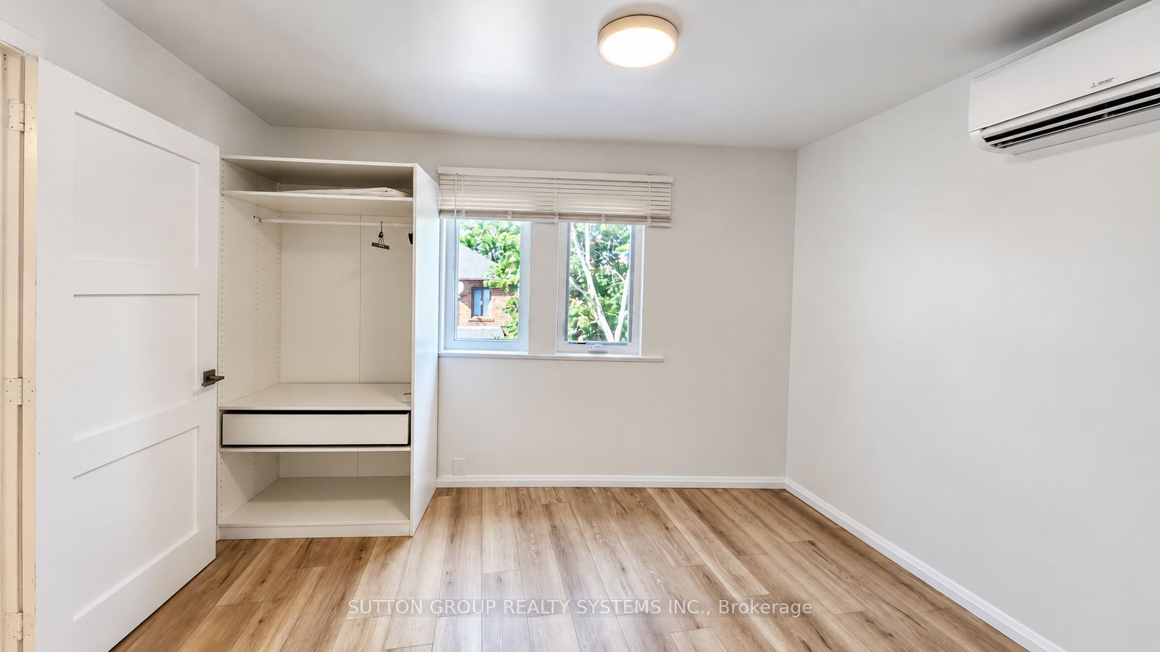Unit 2nd Floor - 616 Rogers Road, Toronto 5