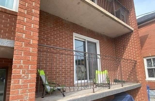 Unit 4 - 10 Main Street S, Halton Hills 2