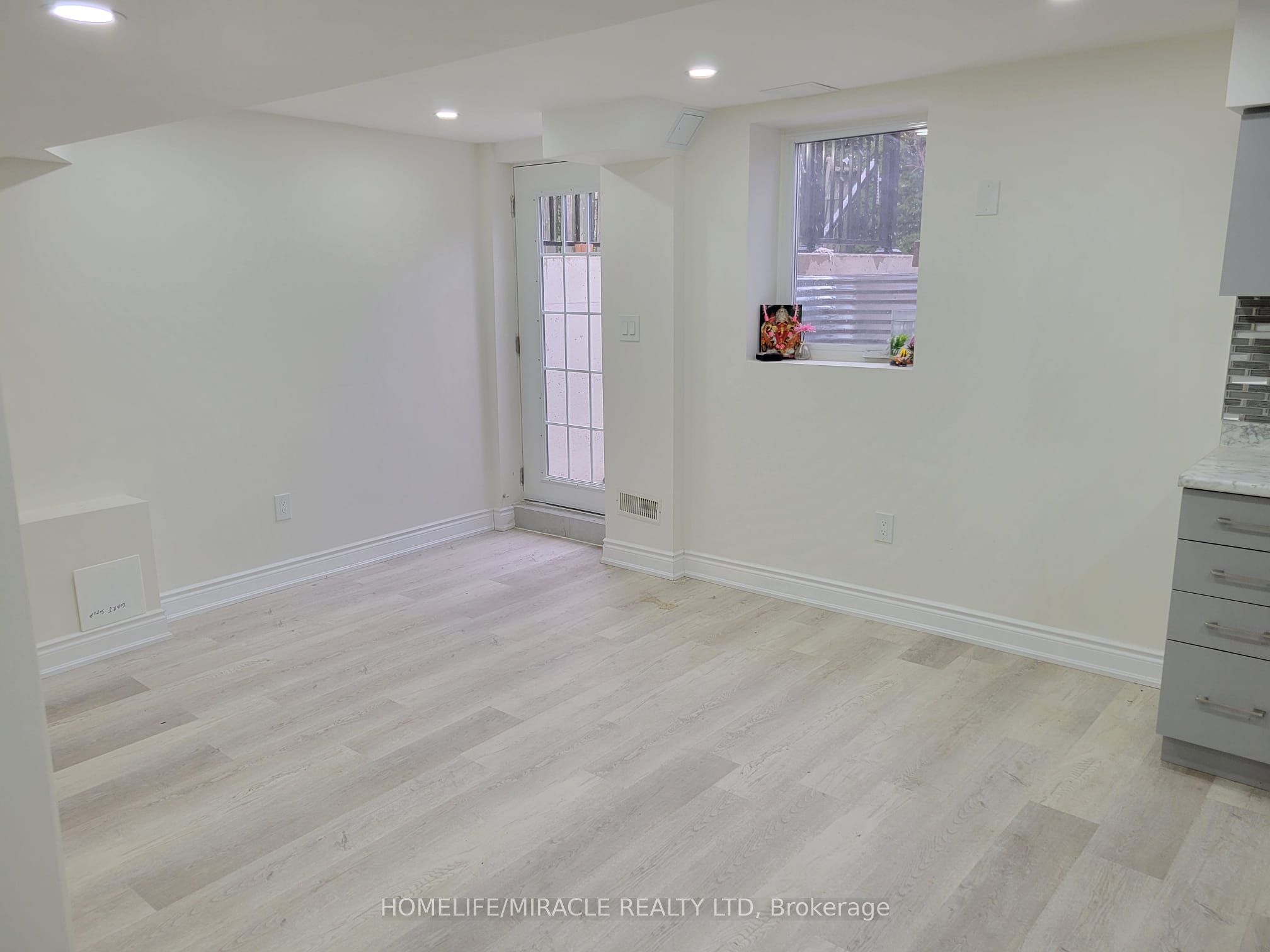 Unit Bsmt - 6959 Tassel Crescent, Mississauga 3