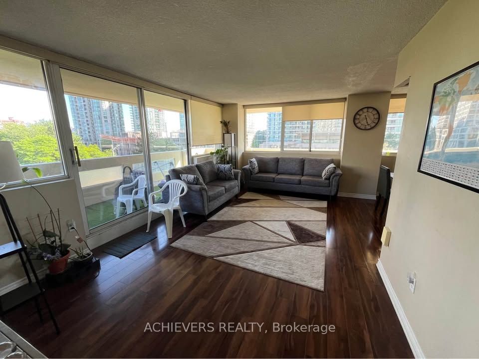 Unit 507 - 3590 Kaneff Crescent, Mississauga 5