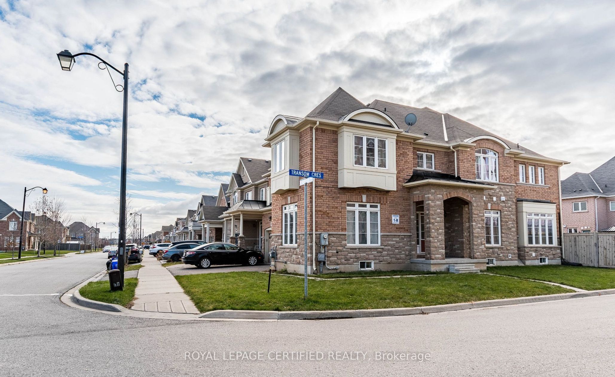 620 Asleton Blvd. Boulevard, Milton 2