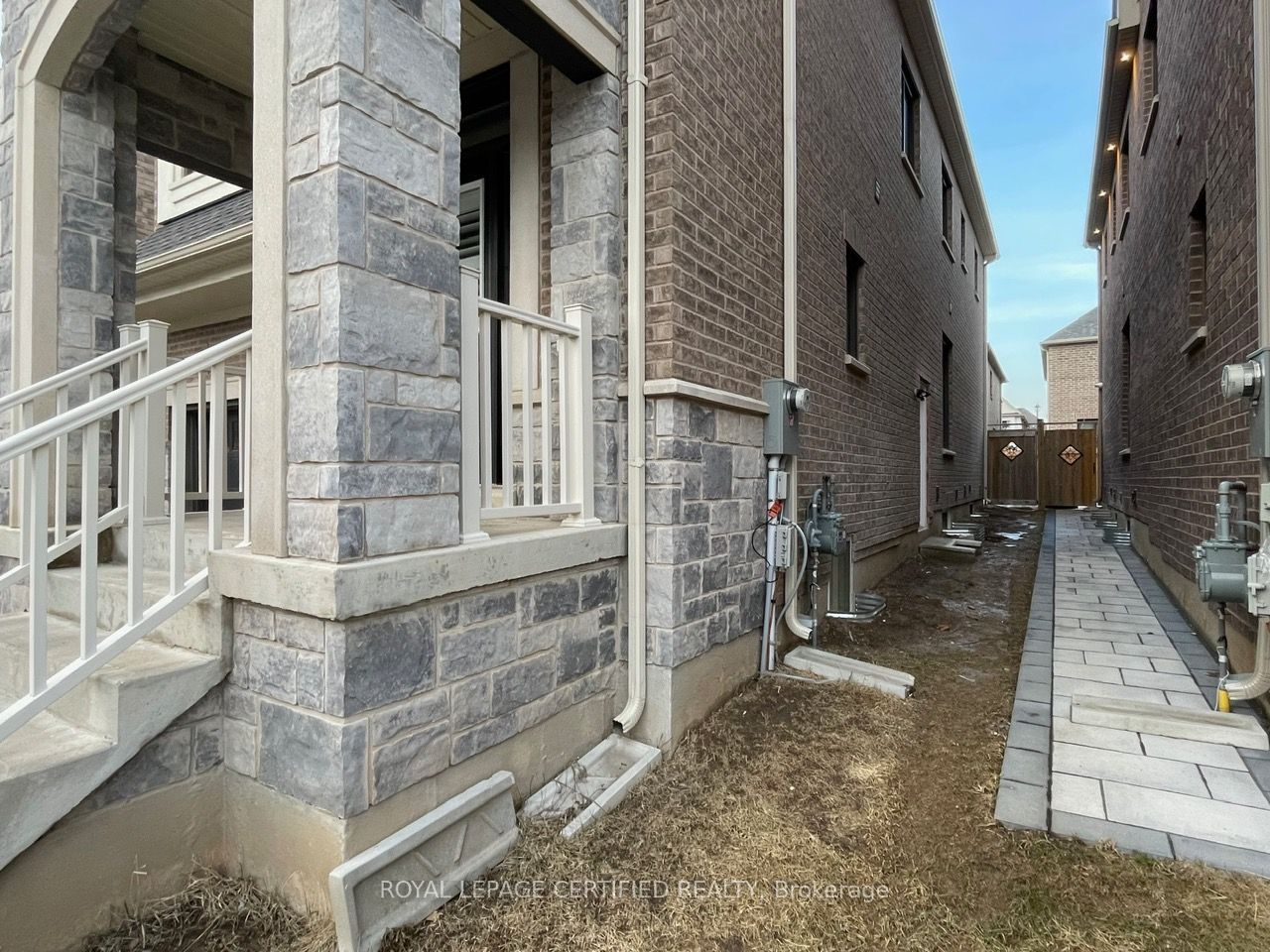 Unit Basement - 1227 Mcphedran Point, Milton 3