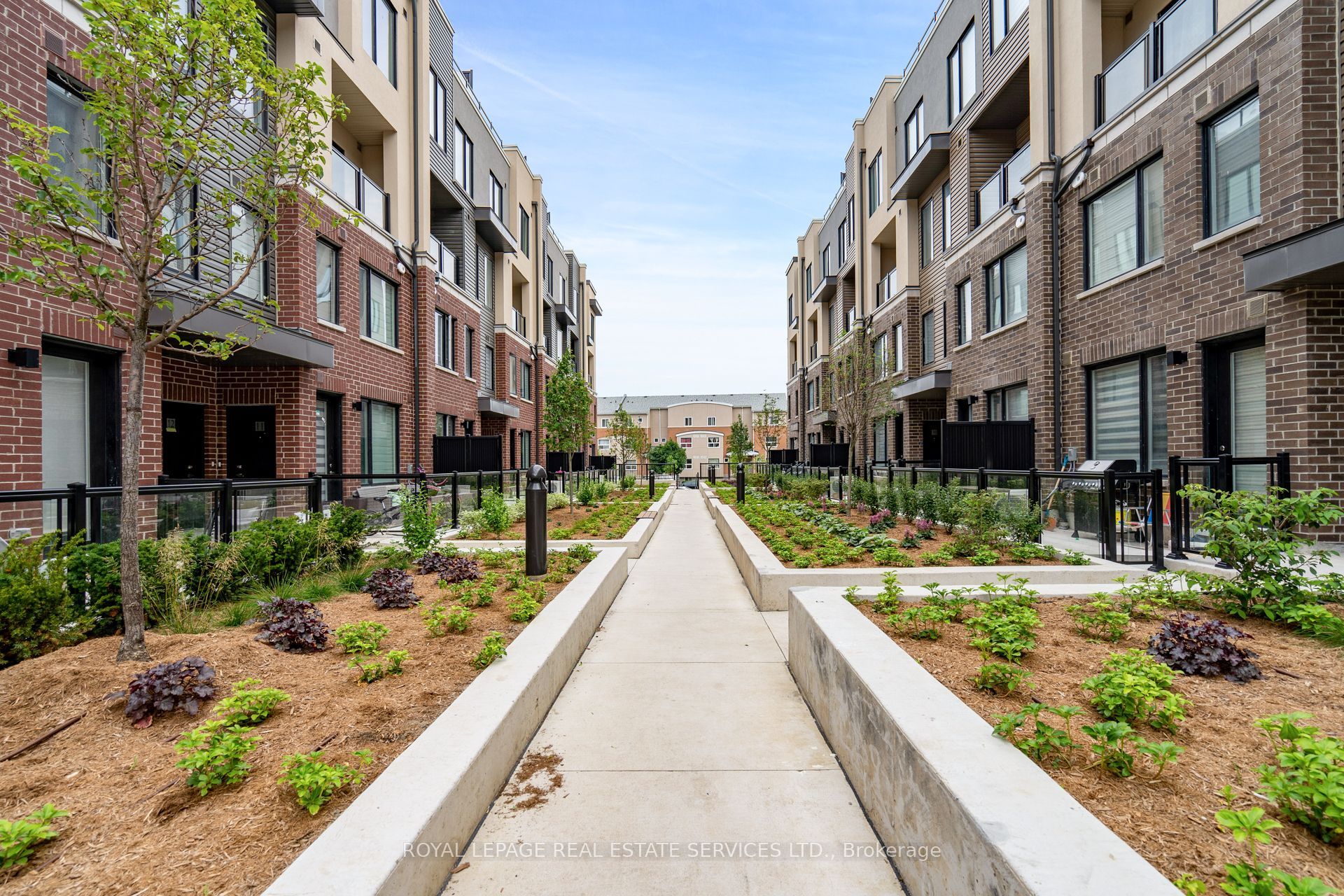 Unit 11 - 3425 Ridgeway Drive, Mississauga 5
