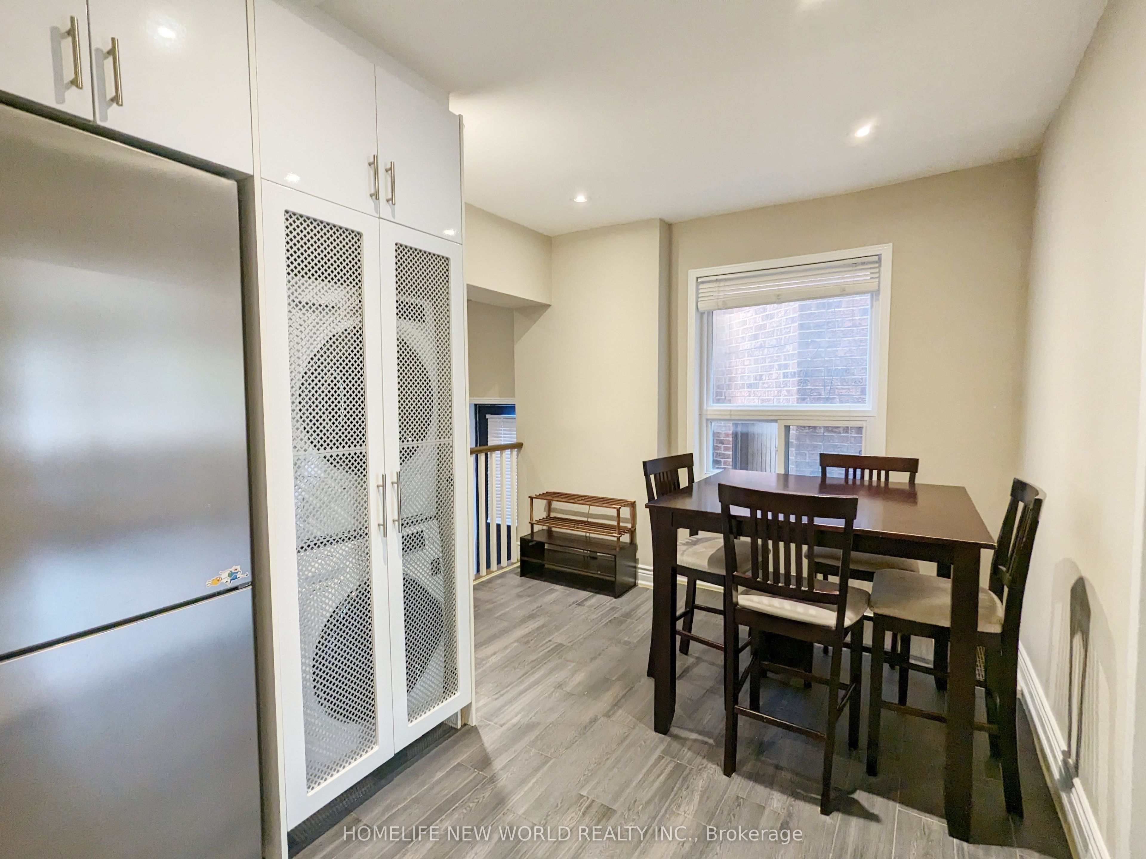 Unit Ground - 68 Garnet Avenue, Toronto 4