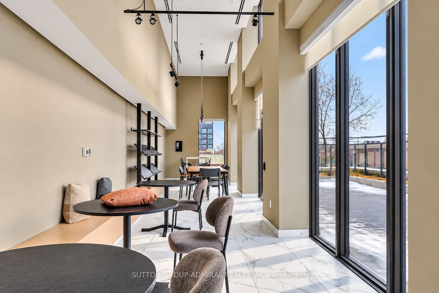 Unit 601 - 1195 The Queensway, Etobicoke 5