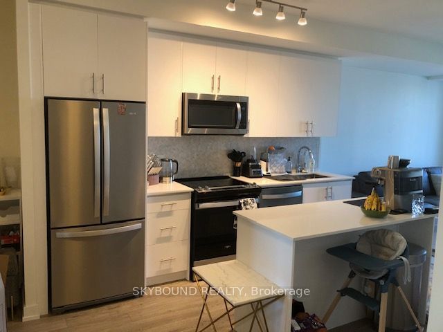 Unit 718 - 335 Wheat Boom Drive, Oakville 3
