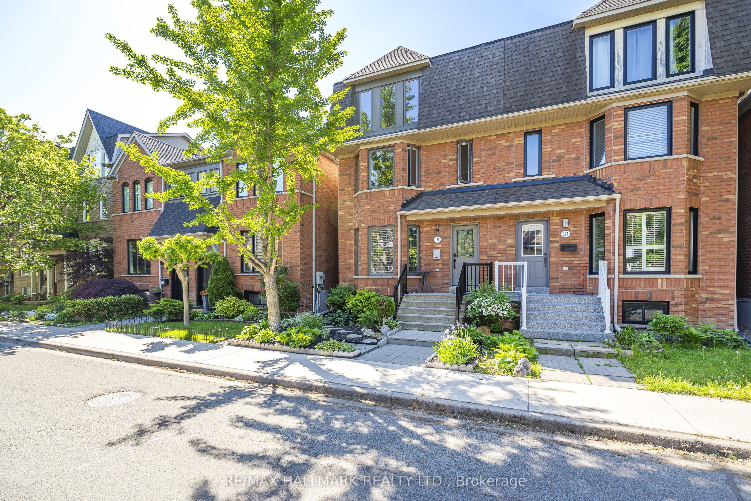 Unit UPPER - 125 Viella Street, Toronto 2