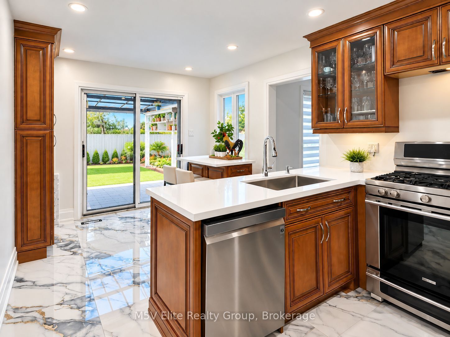 Unit Upper - 46 Tralee Street, Brampton 3