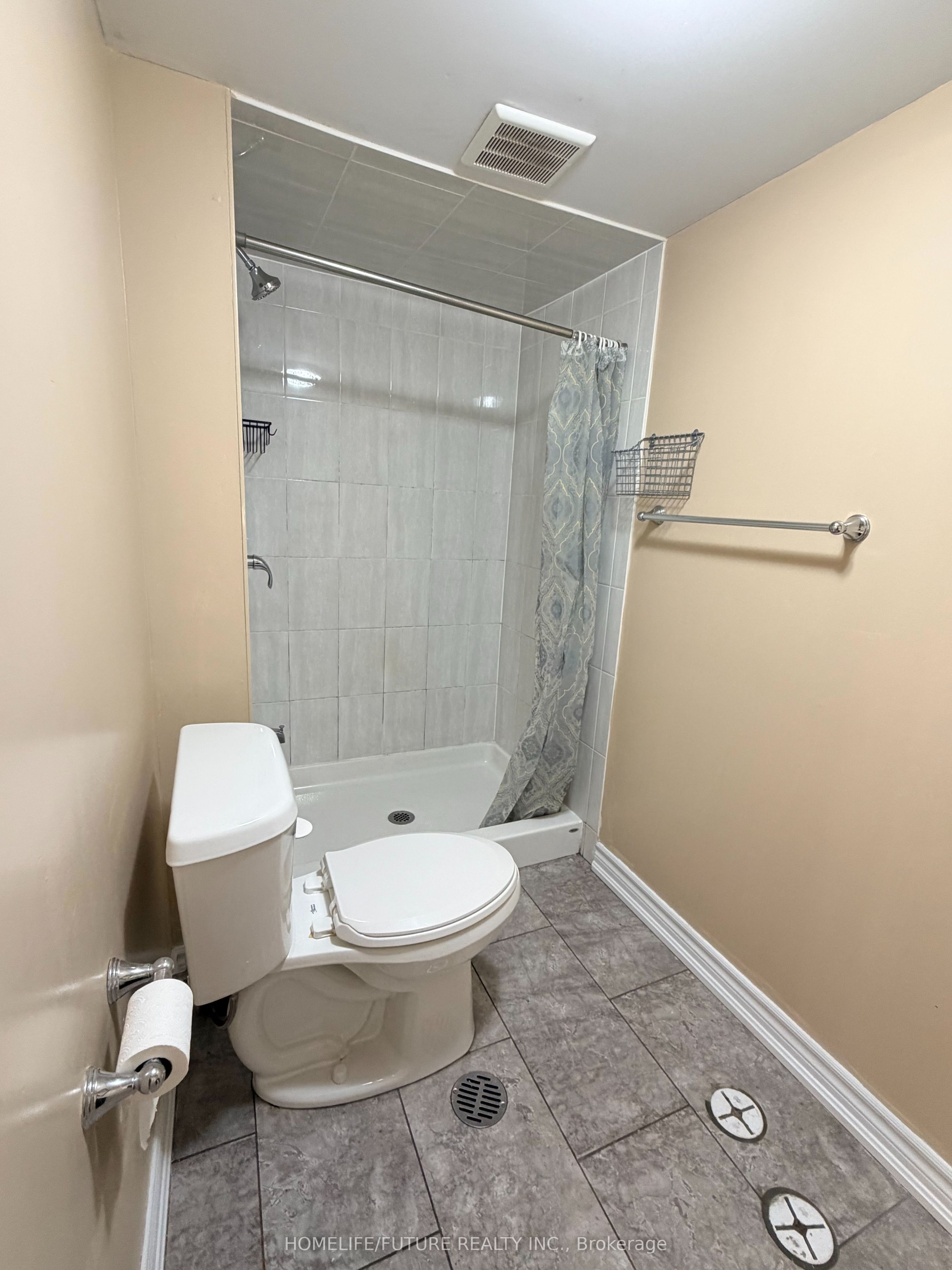 Unit Bsmt - 22 Gamson Crescent, Brampton 4