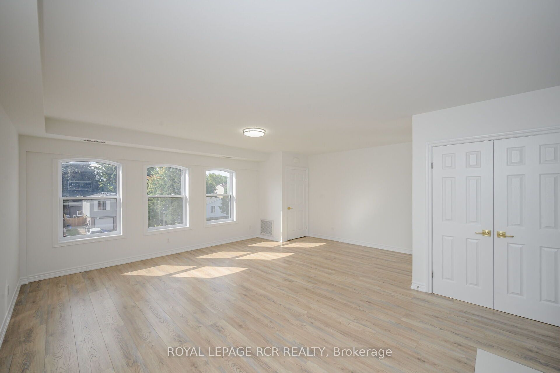Unit 305 - 15 Brenda Boulevard, Orangeville 3