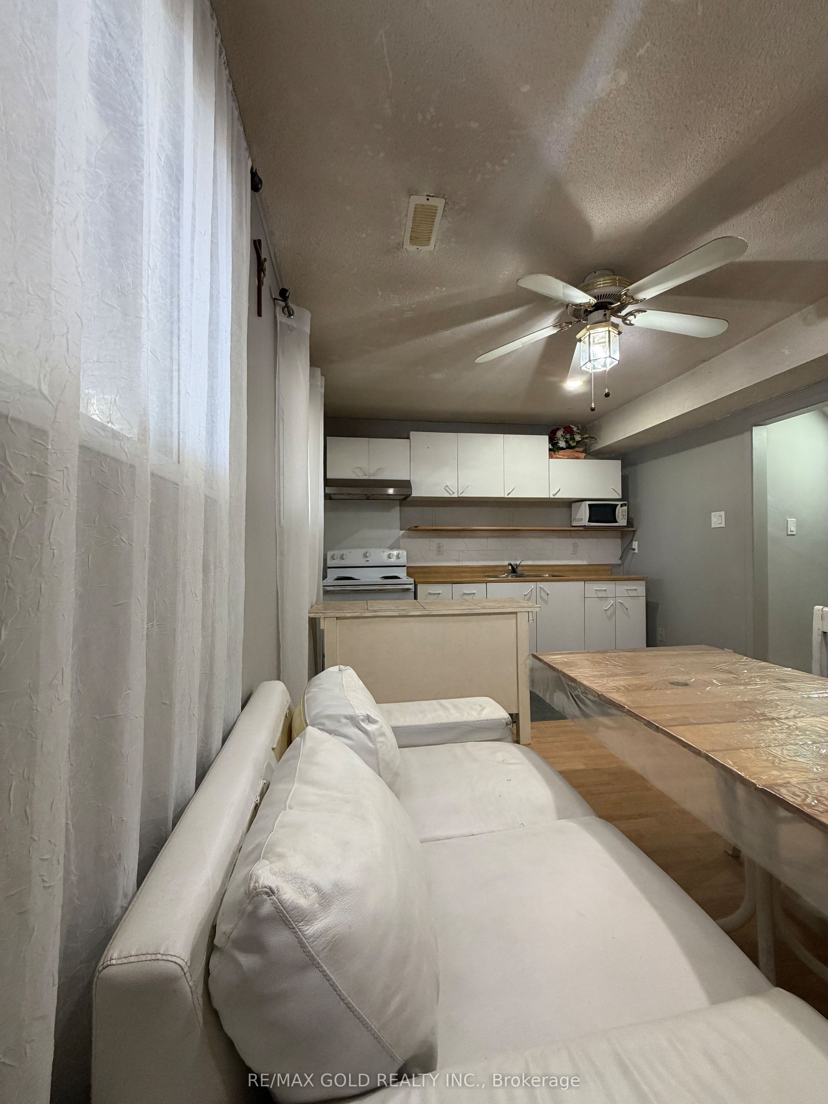 Unit Basement - 38 Carter Drive, Brampton 5