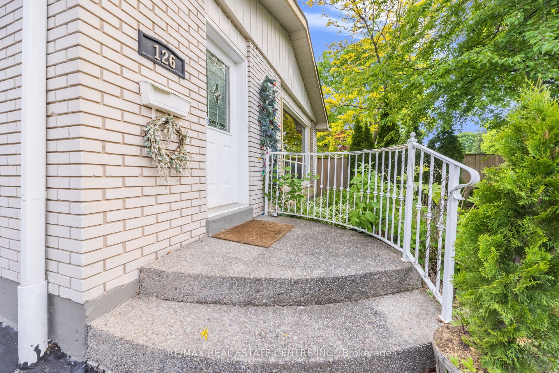 Unit Main - 126 Culham Street, Oakville 5