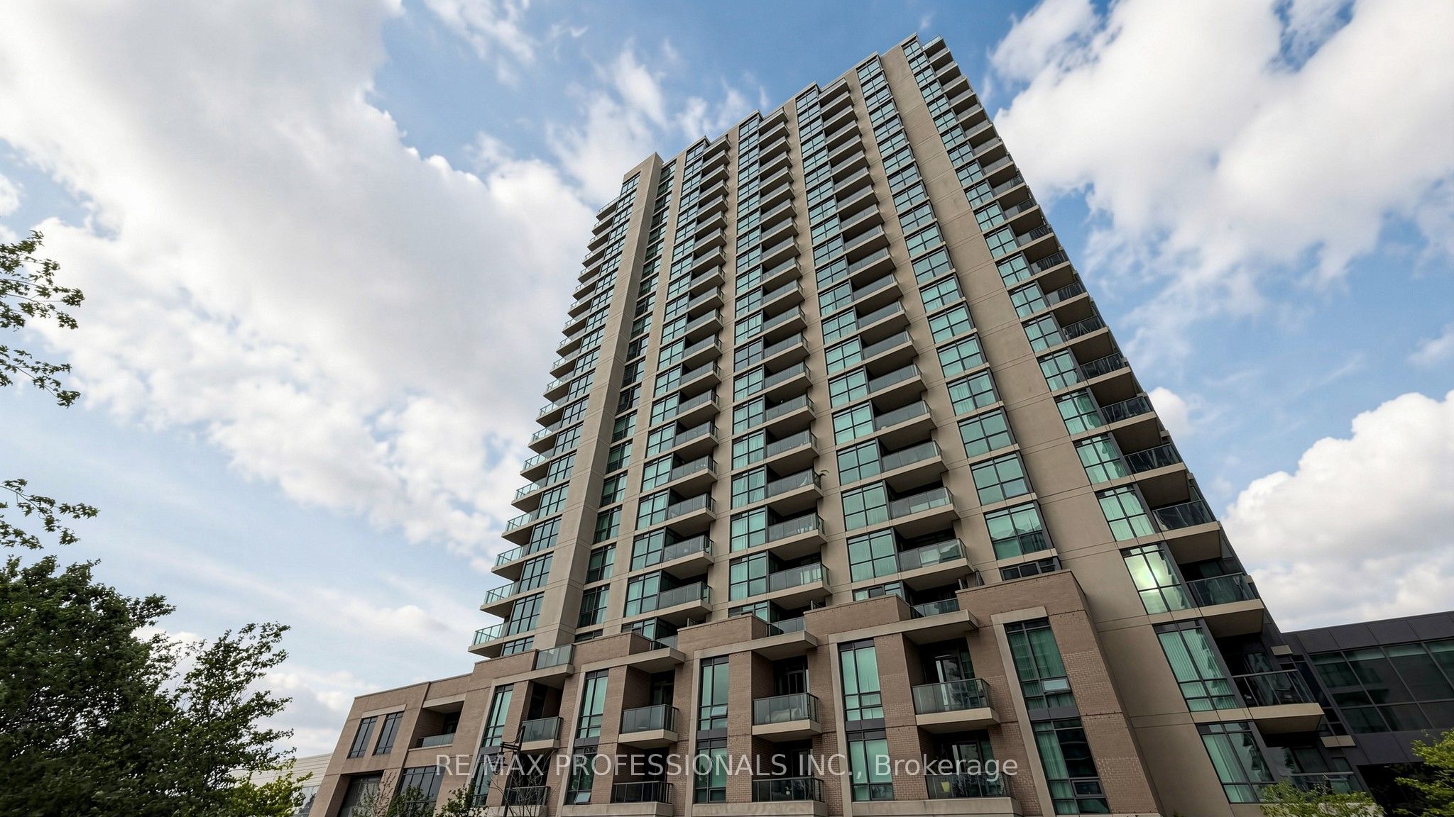 Unit 1710 - 205 Sherway Gardens Road, Etobicoke 2