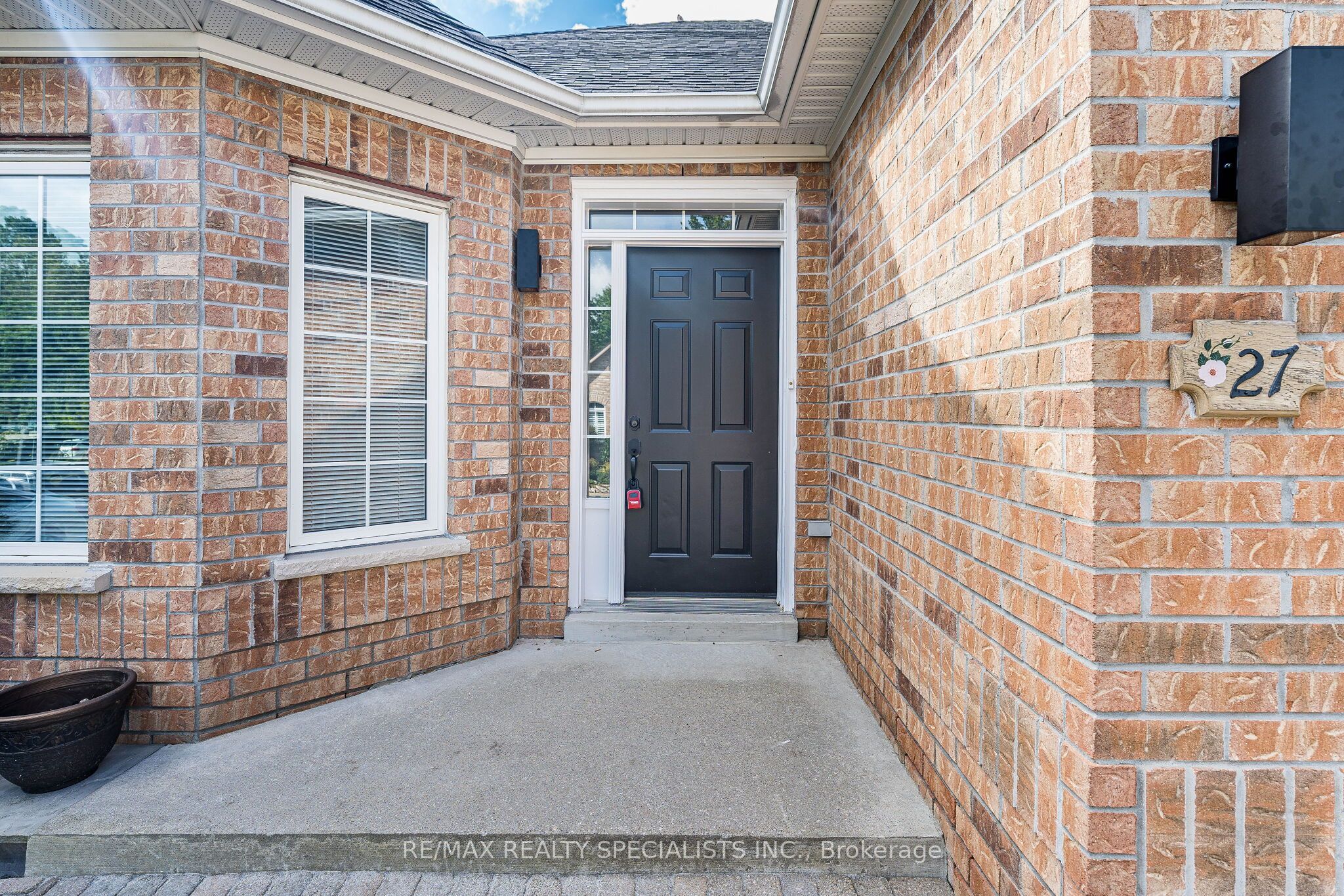 27 Nailsworth Crescent, Caledon 4