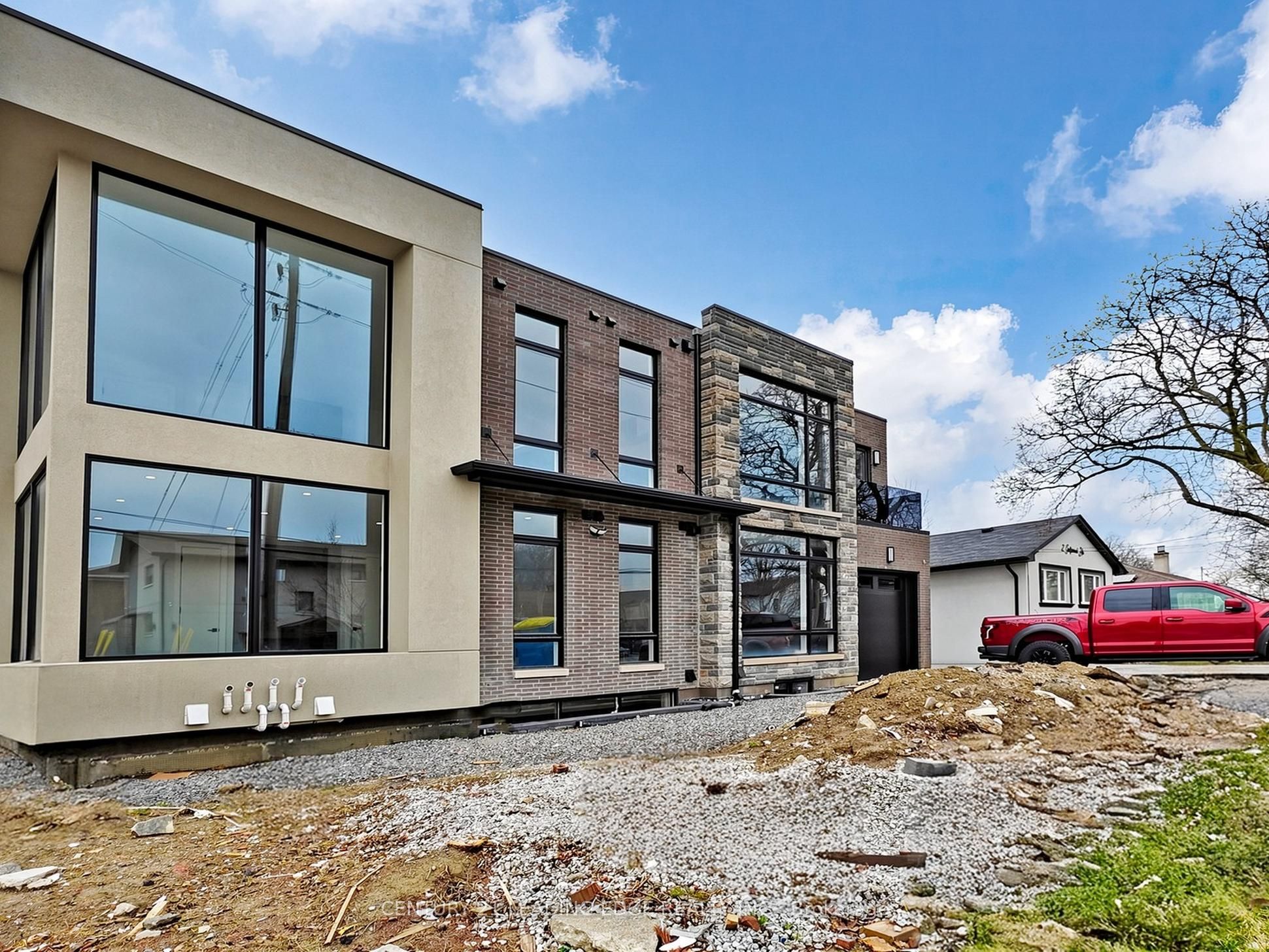 Unit 5A - 170 Dixon Road, Etobicoke 2