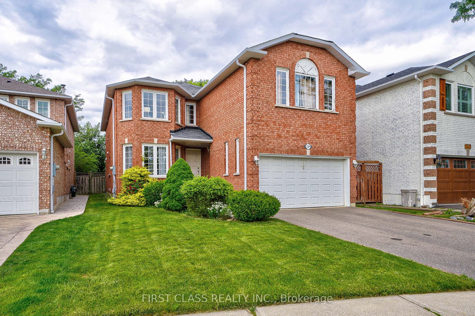 3309 Loyalist Drive, Mississauga 2