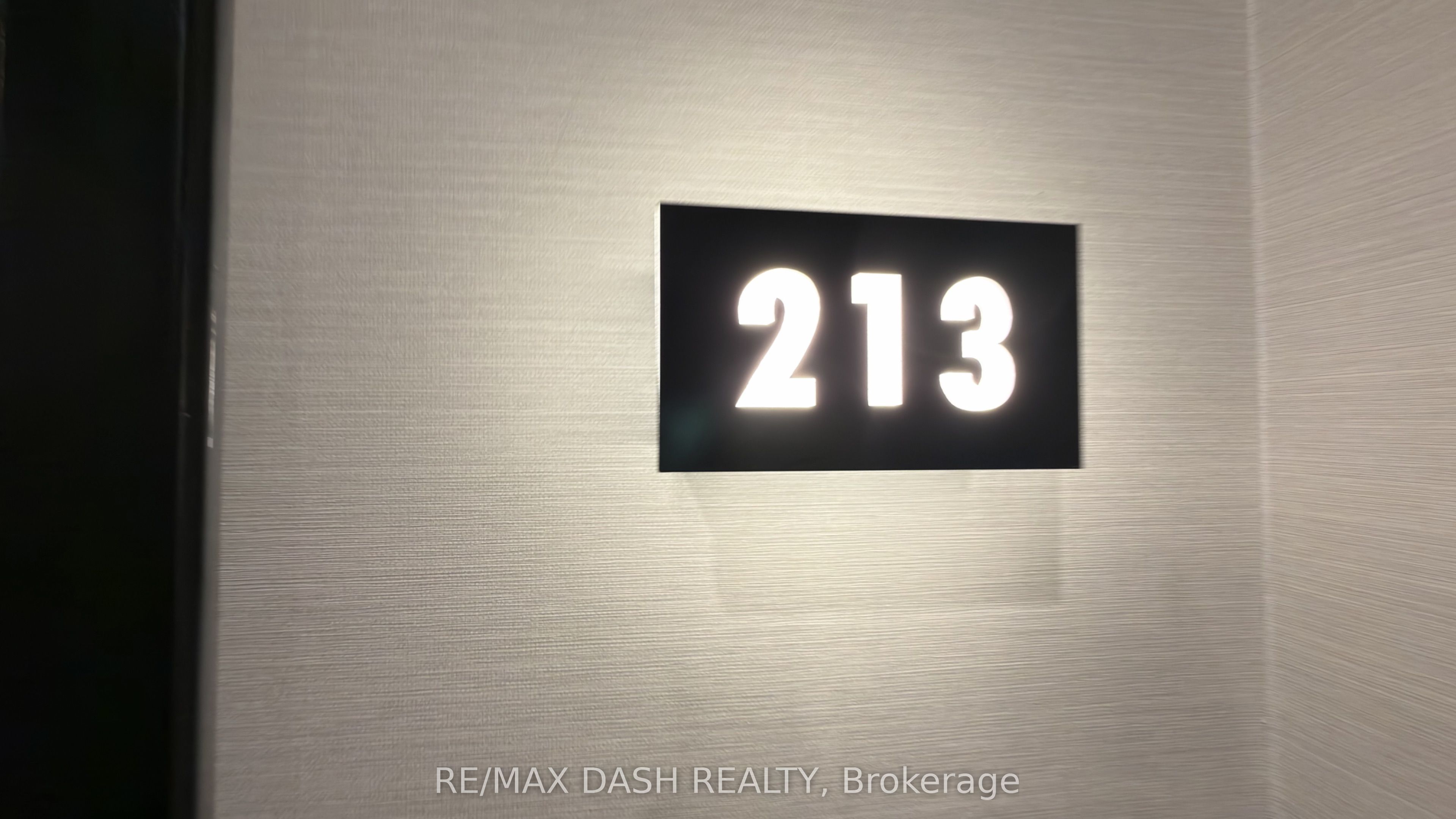 Unit 213 - 1037 THE QUEENSWAY Avenue, Etobicoke 4