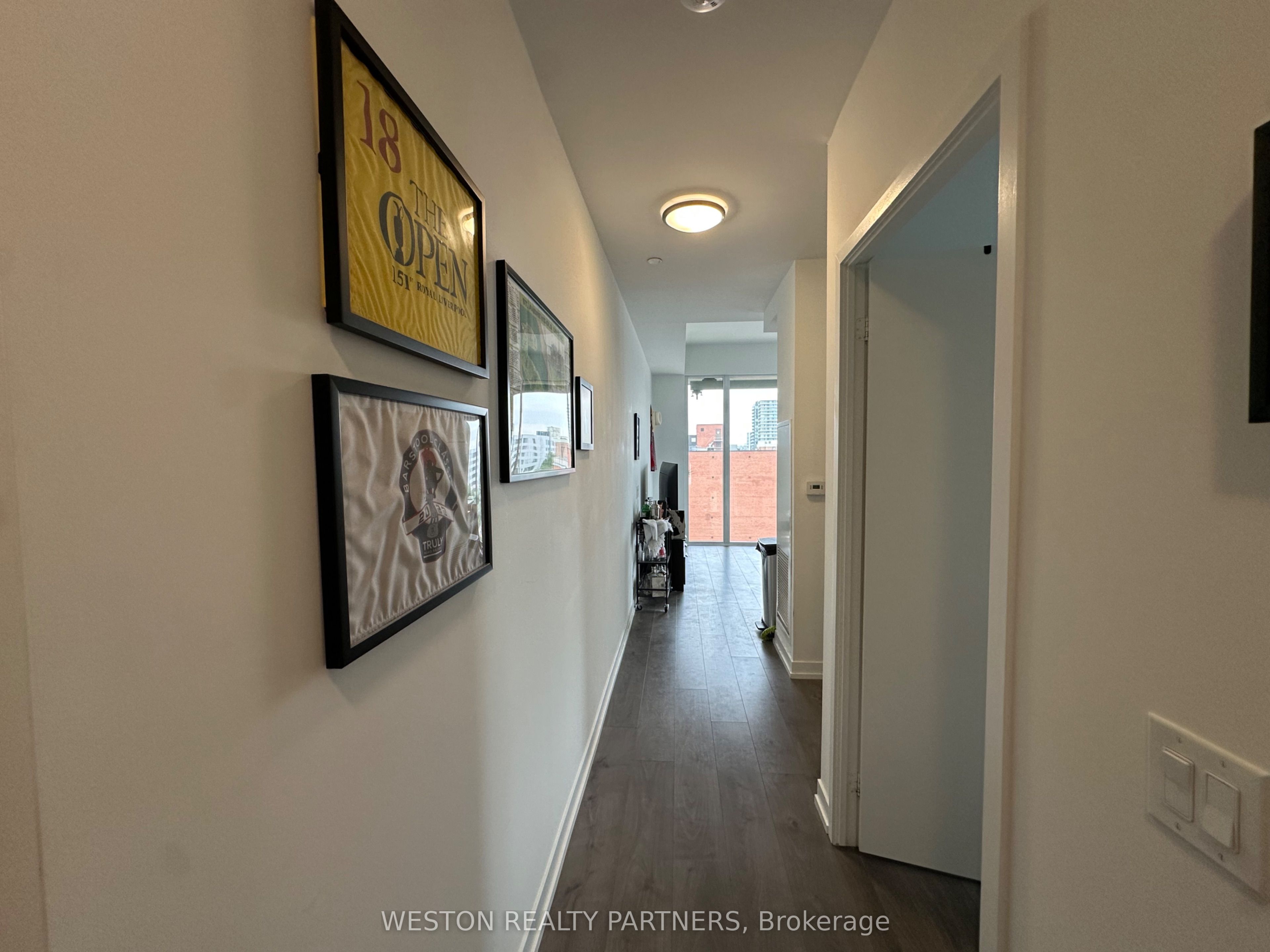 Unit 523 - 270 Dufferin Street, Toronto 5