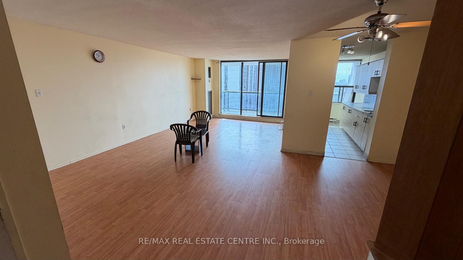 Unit 1202 - 17 Knightsbridge Road, Brampton 2