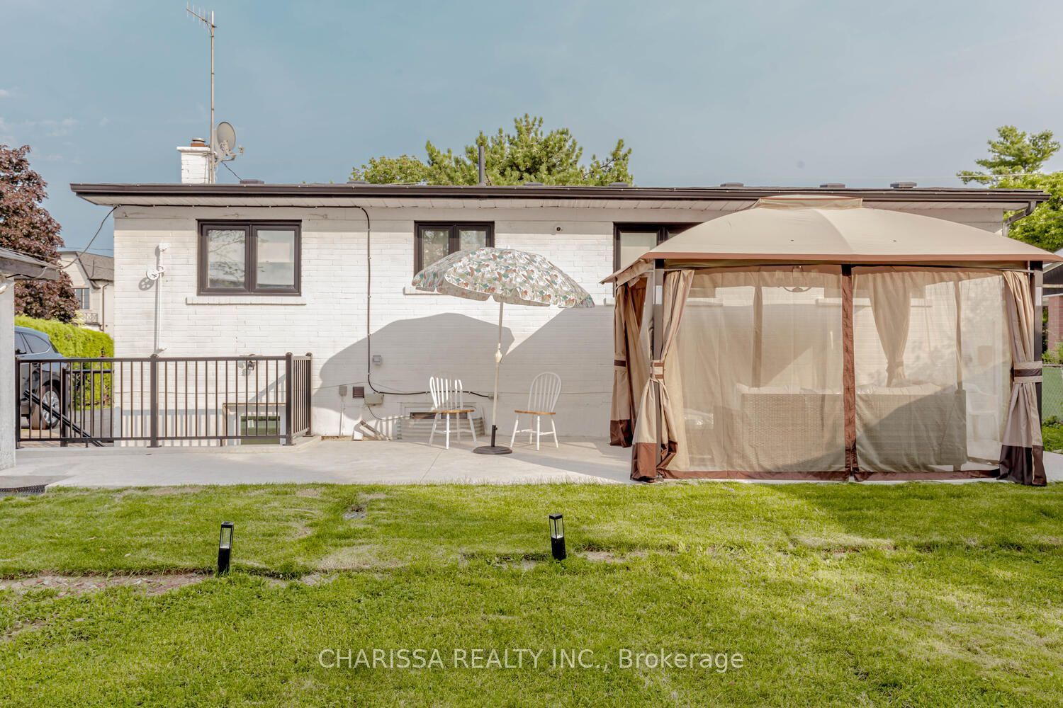 Unit Upper - 523 Pinegrove Road, Oakville 2
